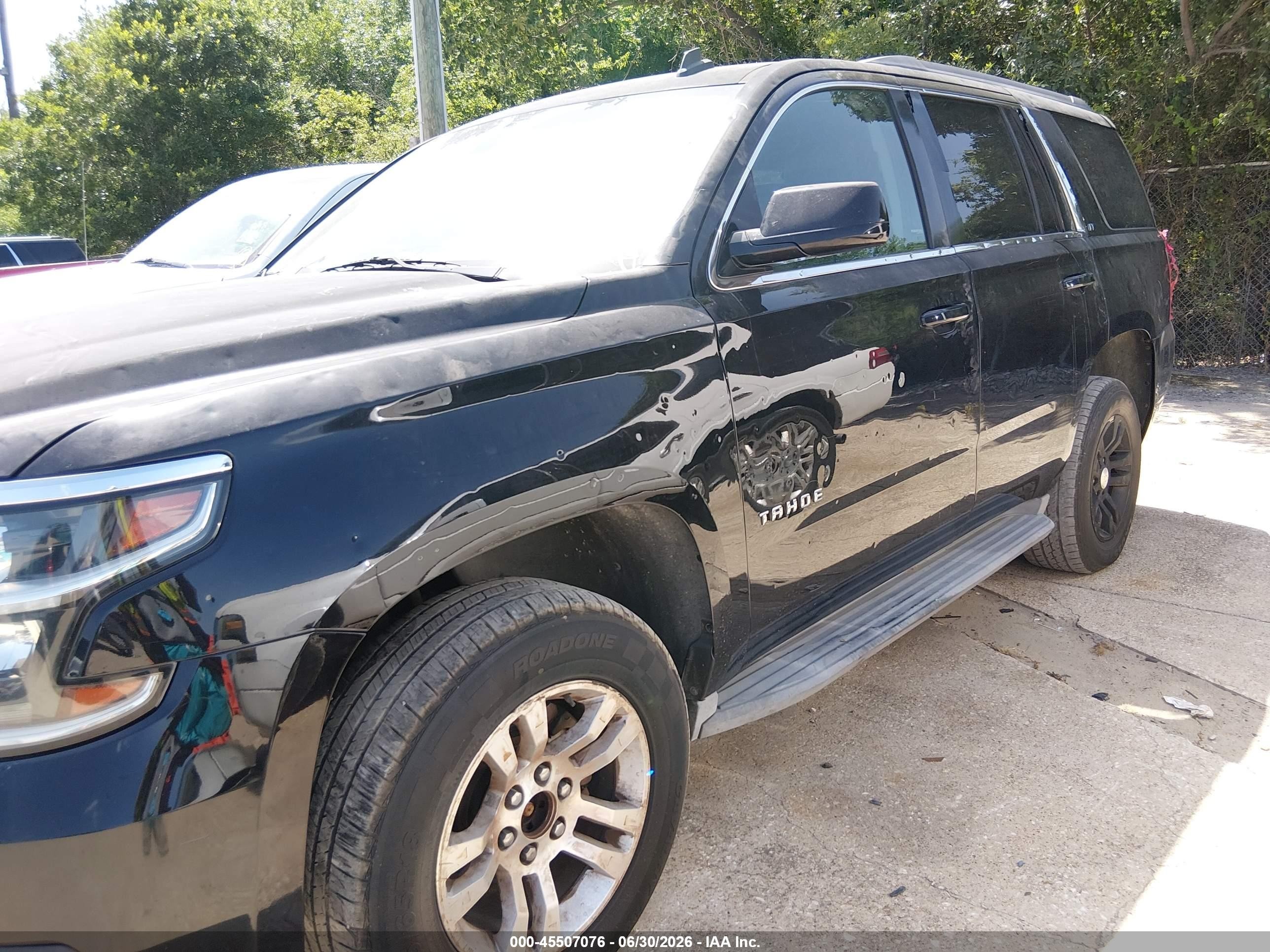 2015 Chevrolet Tahoe Lt Black vin: 1GNSKBKC2FR166814