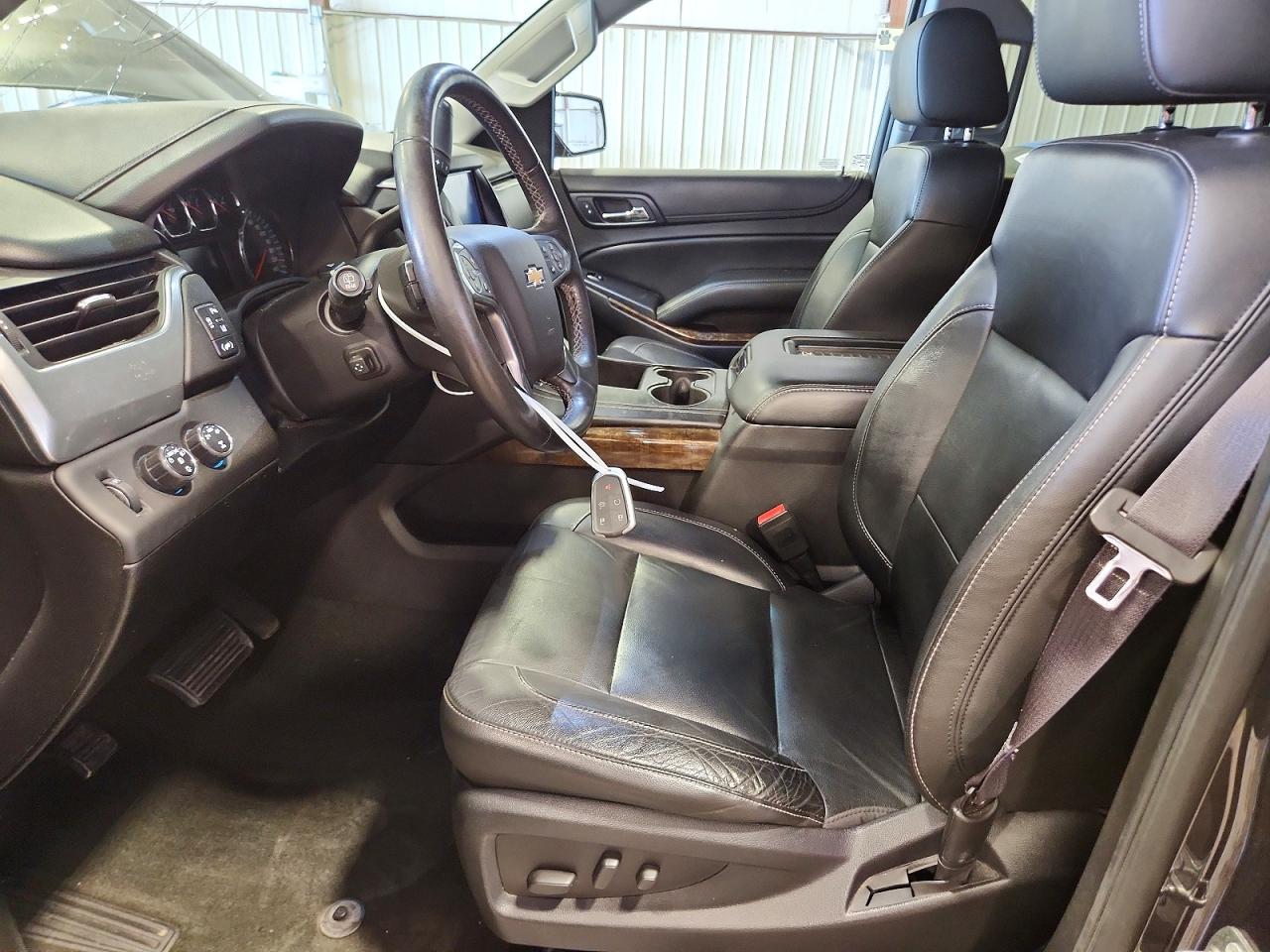 2015 Chevrolet Tahoe K1500 Lt Gray vin: 1GNSKBKC2FR726475