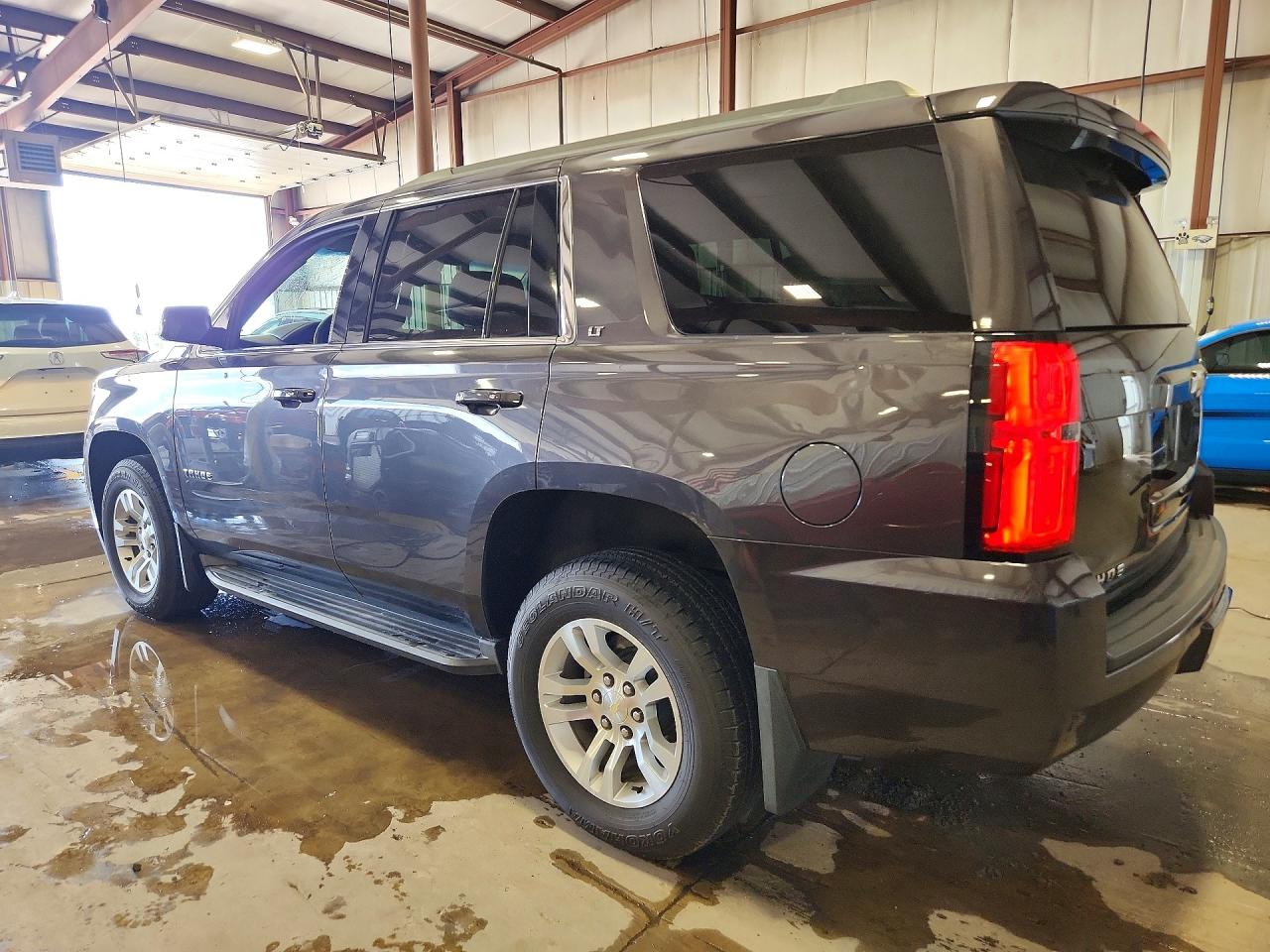 2015 Chevrolet Tahoe K1500 Lt Gray vin: 1GNSKBKC2FR726475