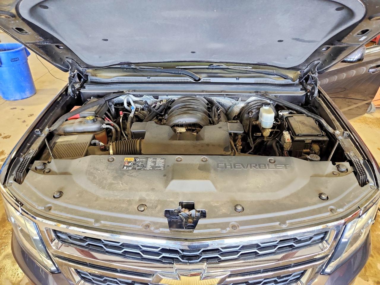 2015 Chevrolet Tahoe K1500 Lt Gray vin: 1GNSKBKC2FR726475