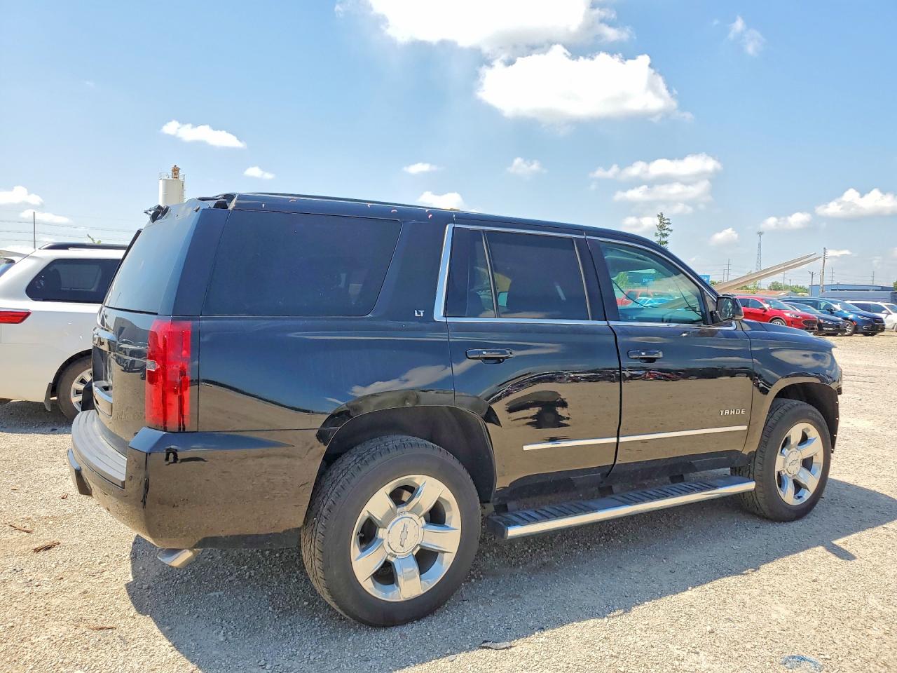 2019 Chevrolet Tahoe K1500 Lt Black vin: 1GNSKBKC2KR185275