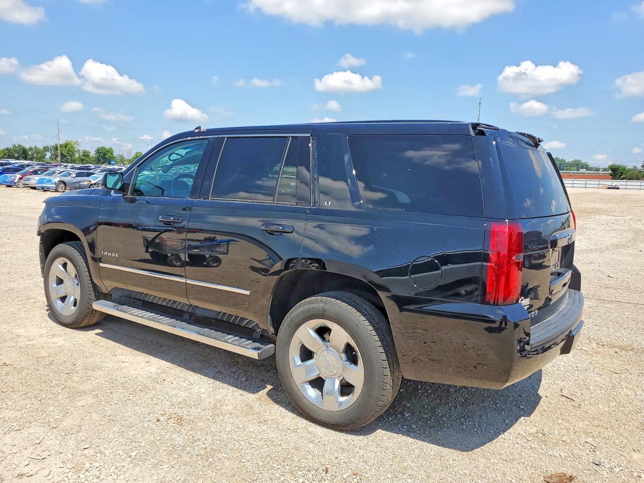 2019 Chevrolet Tahoe K1500 Lt Black vin: 1GNSKBKC2KR185275