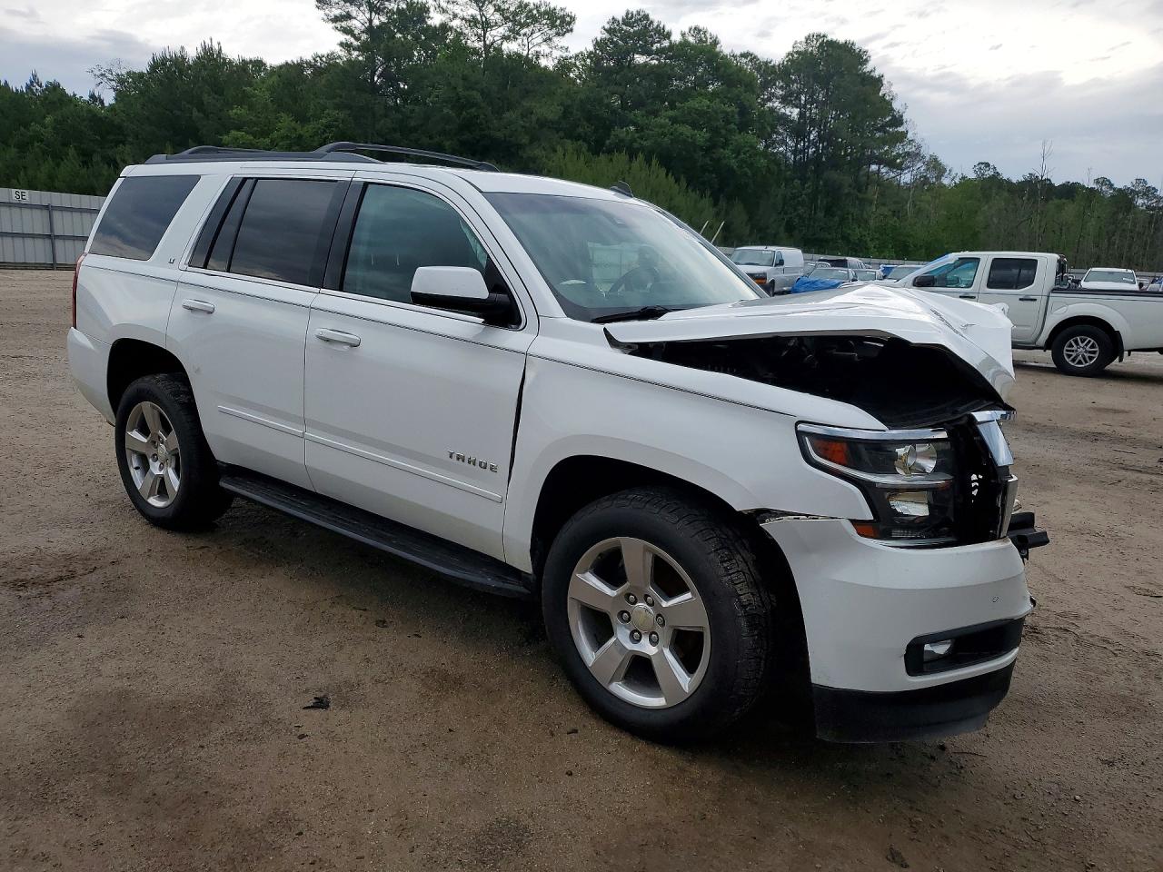 2015 Chevrolet Tahoe K1500 Lt White vin: 1GNSKBKC3FR126645