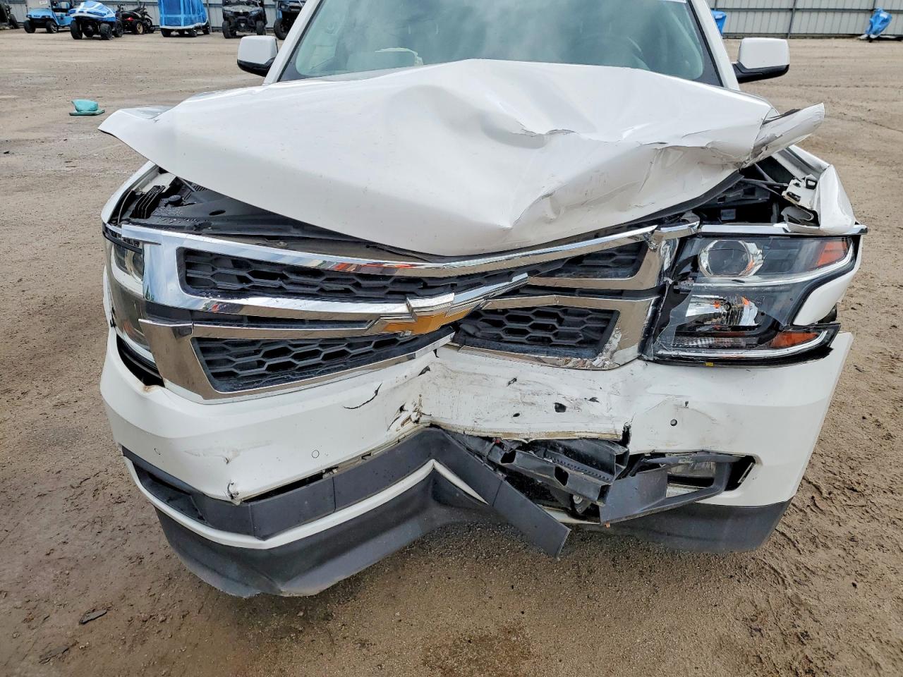 2015 Chevrolet Tahoe K1500 Lt White vin: 1GNSKBKC3FR126645