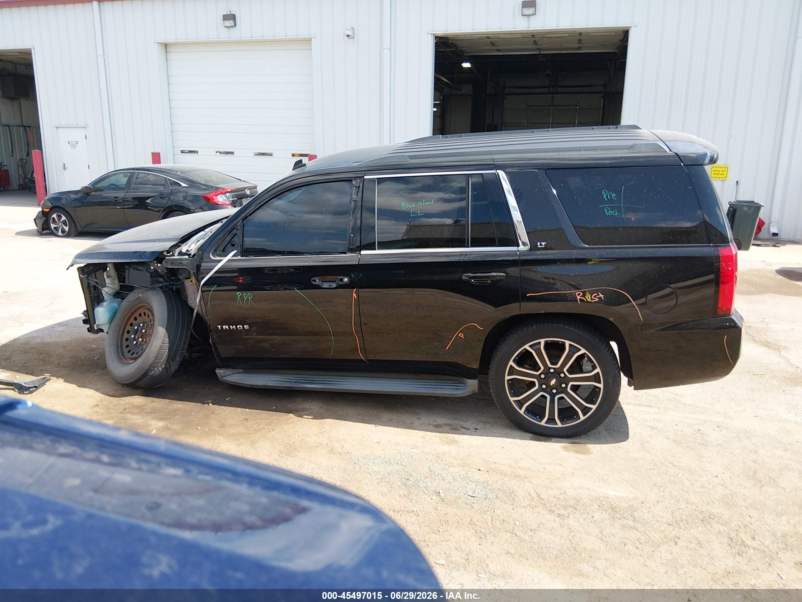 2015 Chevrolet Tahoe Lt Black vin: 1GNSKBKC3FR270311