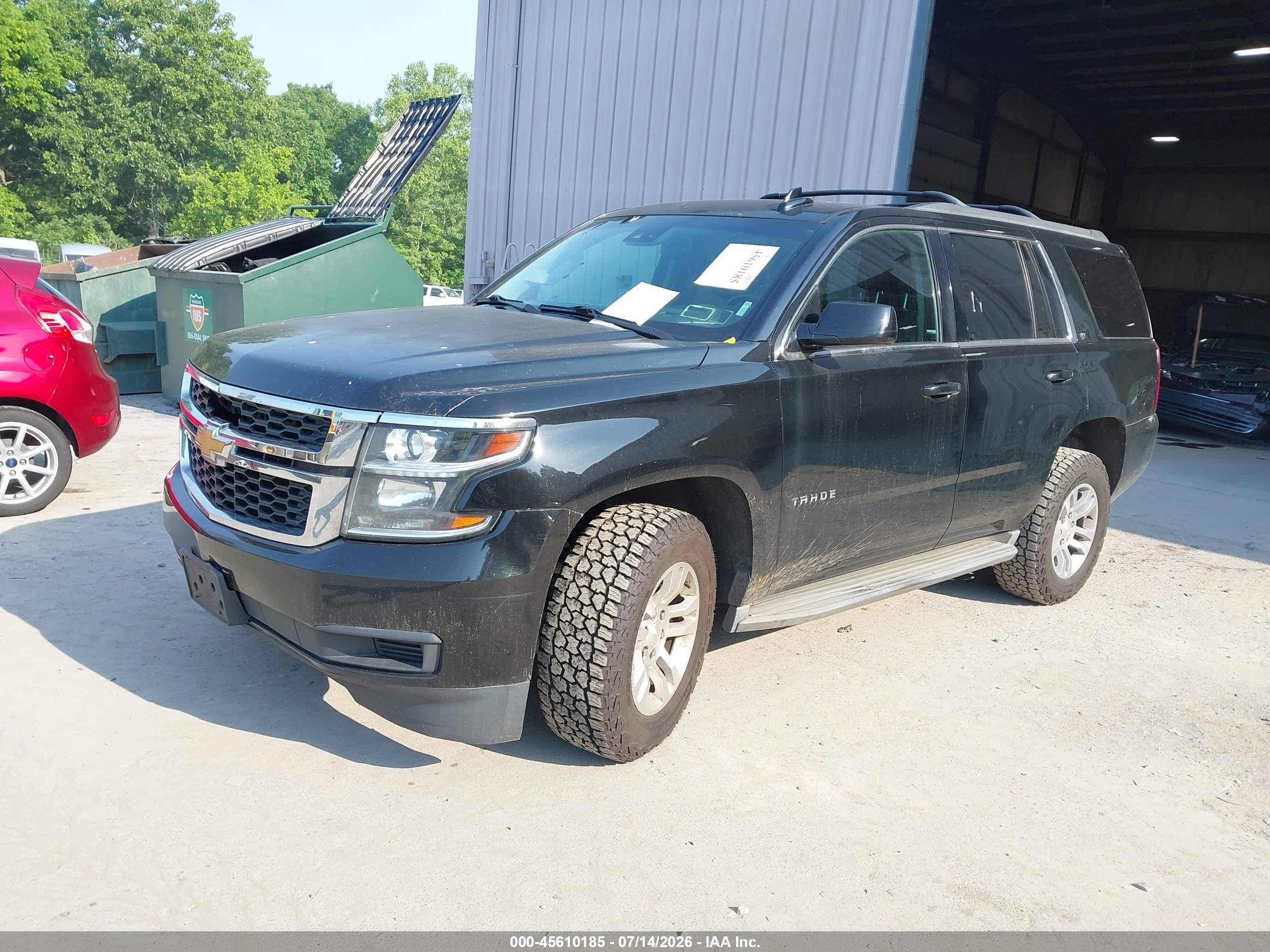 2015 Chevrolet Tahoe Lt Черный vin: 1GNSKBKC3FR565022