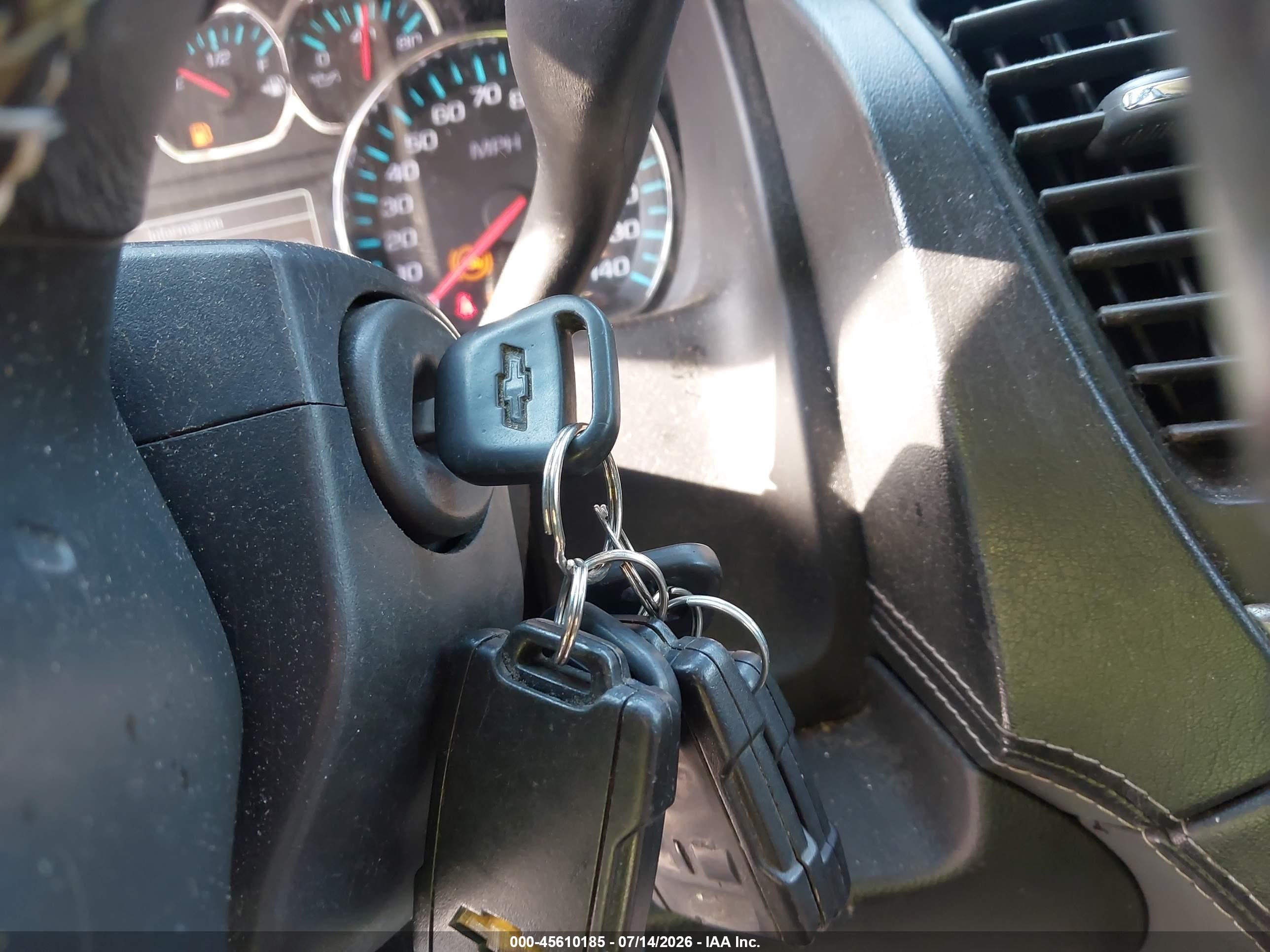 2015 Chevrolet Tahoe Lt Черный vin: 1GNSKBKC3FR565022