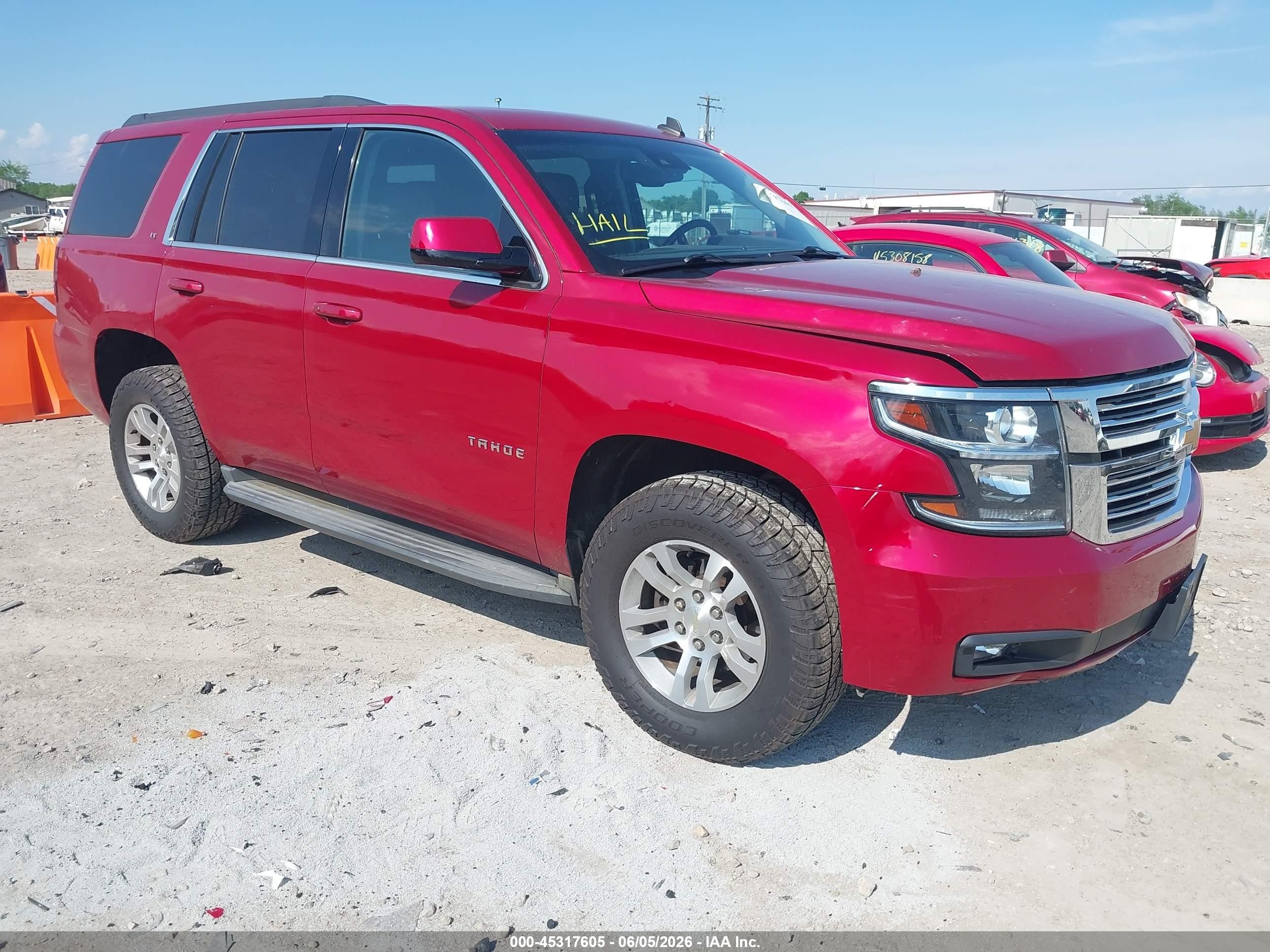 2015 Chevrolet Tahoe Lt Красный vin: 1GNSKBKC4FR234787