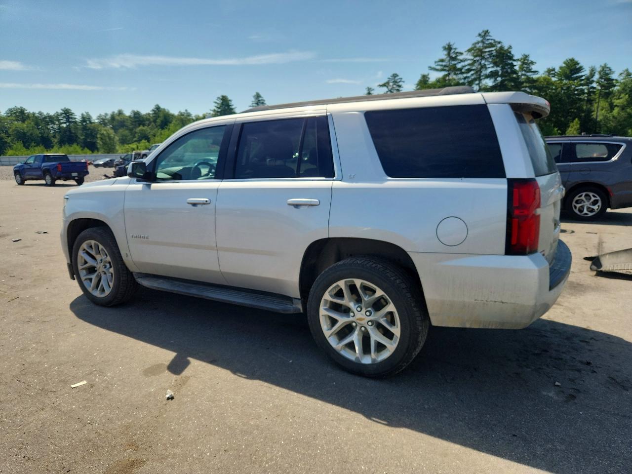 2015 Chevrolet Tahoe K1500 Lt Silver vin: 1GNSKBKC4FR509395