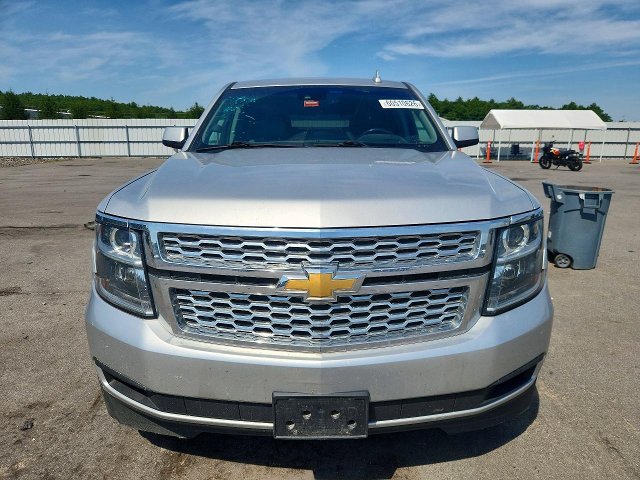 2015 Chevrolet Tahoe K1500 Lt Silver vin: 1GNSKBKC4FR509395