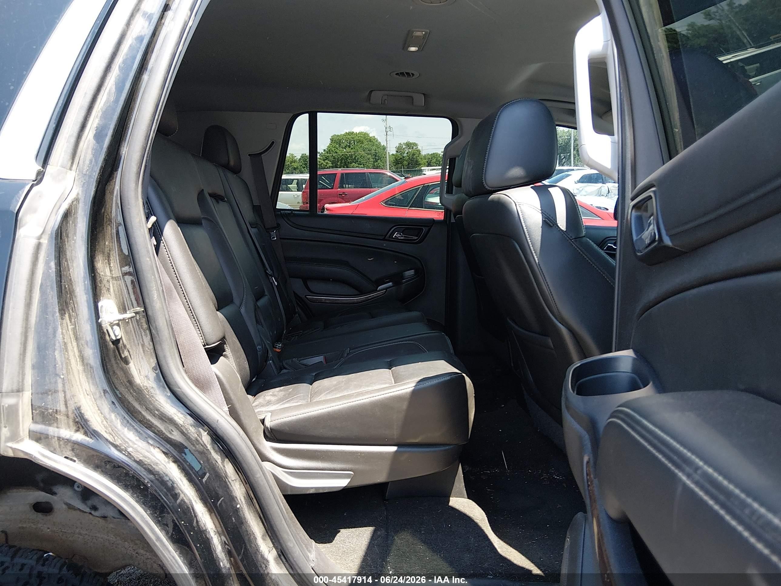 2015 Chevrolet Tahoe Lt Black vin: 1GNSKBKC4FR613143