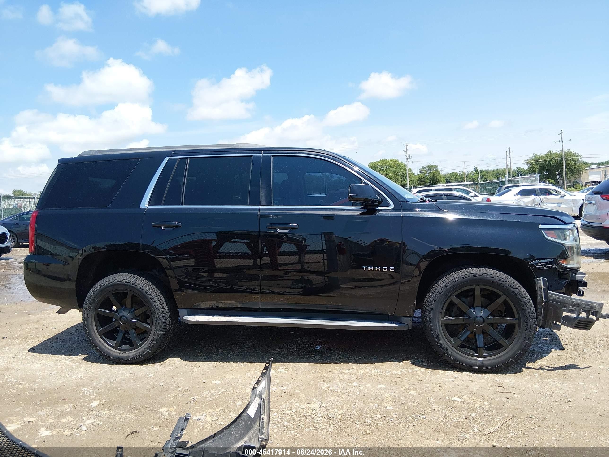 2015 Chevrolet Tahoe Lt Black vin: 1GNSKBKC4FR613143