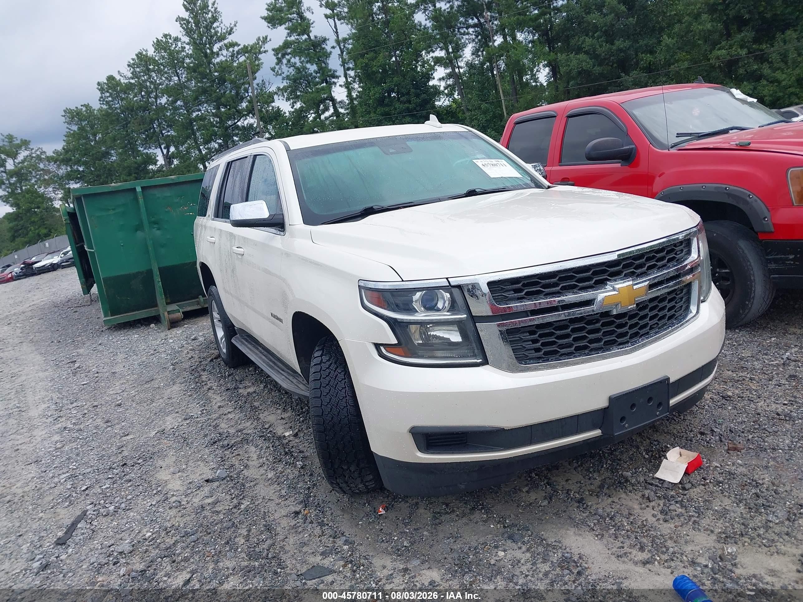 2015 Chevrolet Tahoe Lt White vin: 1GNSKBKC4FR623266