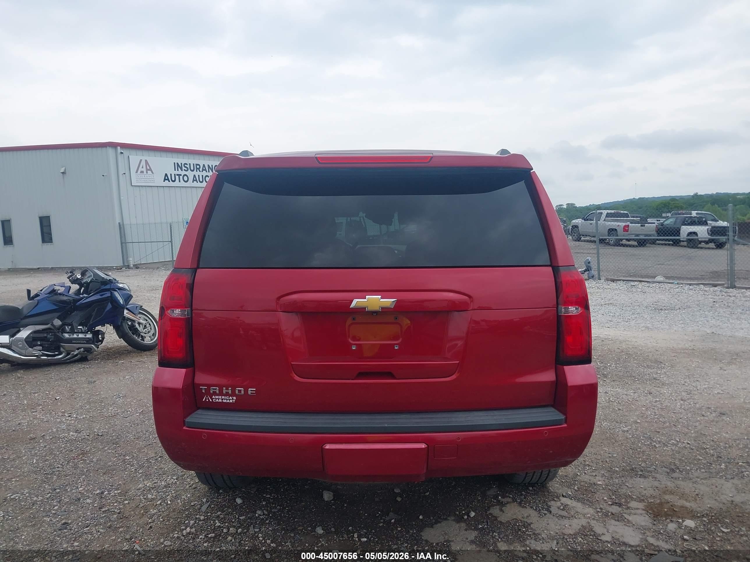 2015 Chevrolet Tahoe Lt Red vin: 1GNSKBKC4FR628192