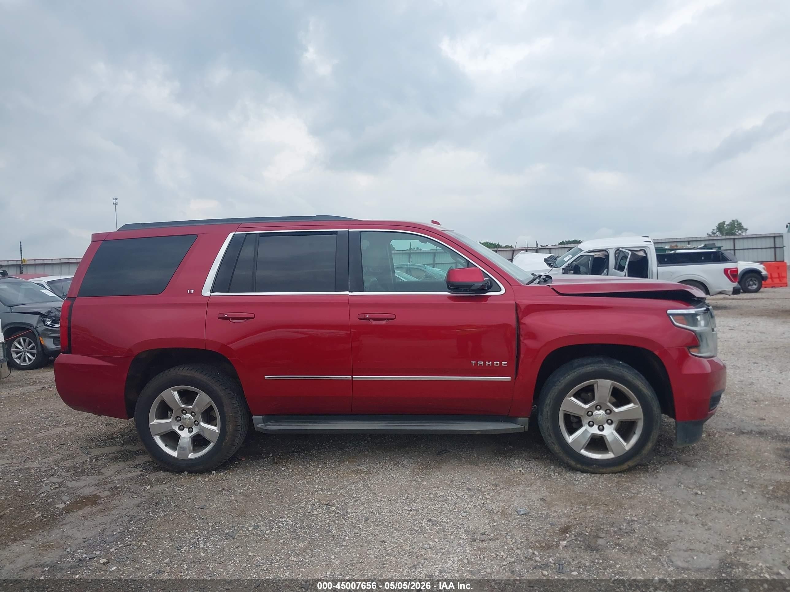2015 Chevrolet Tahoe Lt Red vin: 1GNSKBKC4FR628192