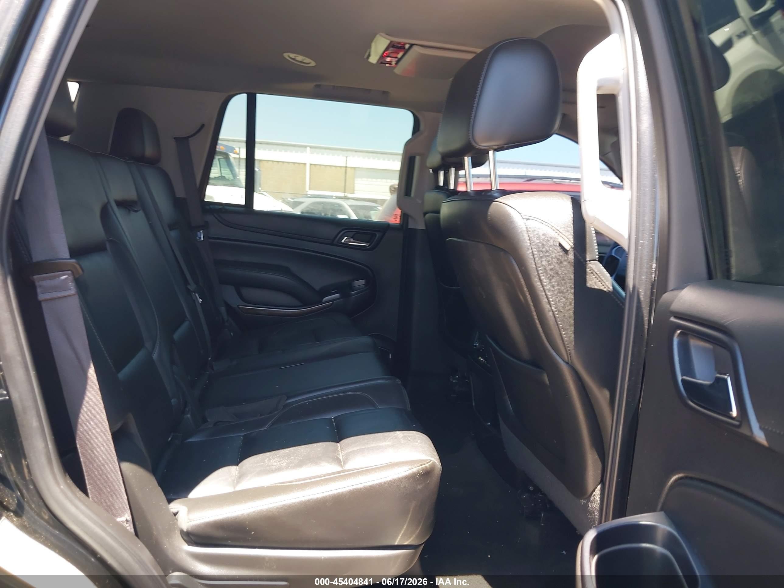 2015 Chevrolet Tahoe Lt Black vin: 1GNSKBKC4FR634462