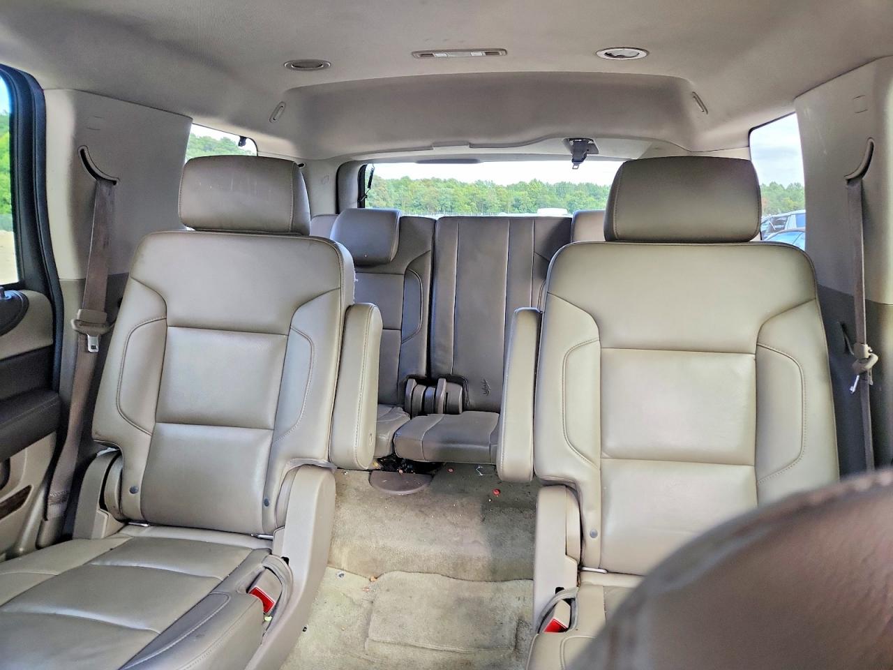 2015 Chevrolet Tahoe K1500 Lt Серый vin: 1GNSKBKC4FR653397