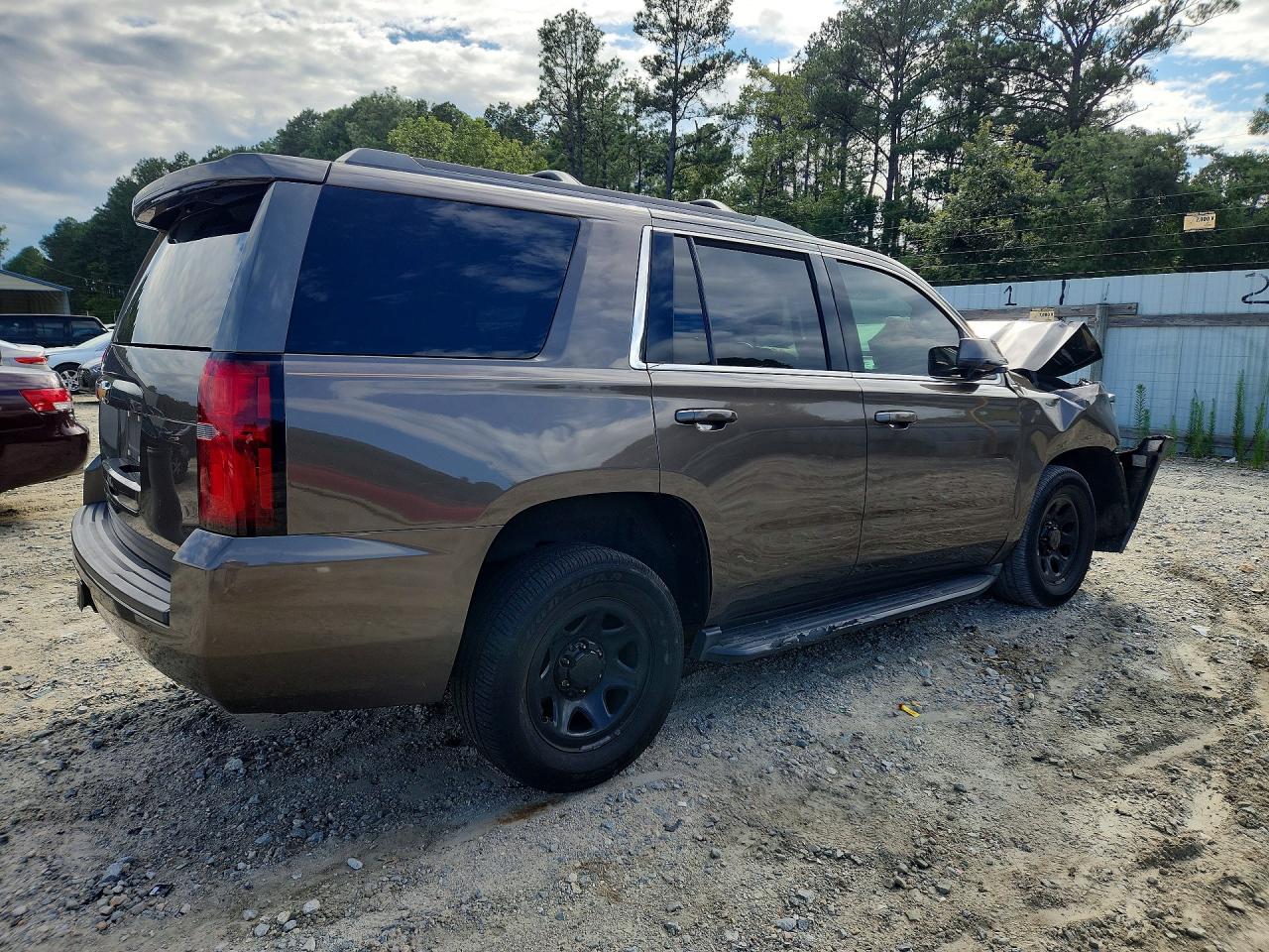 2015 Chevrolet Tahoe K1500 Lt Серый vin: 1GNSKBKC4FR653397