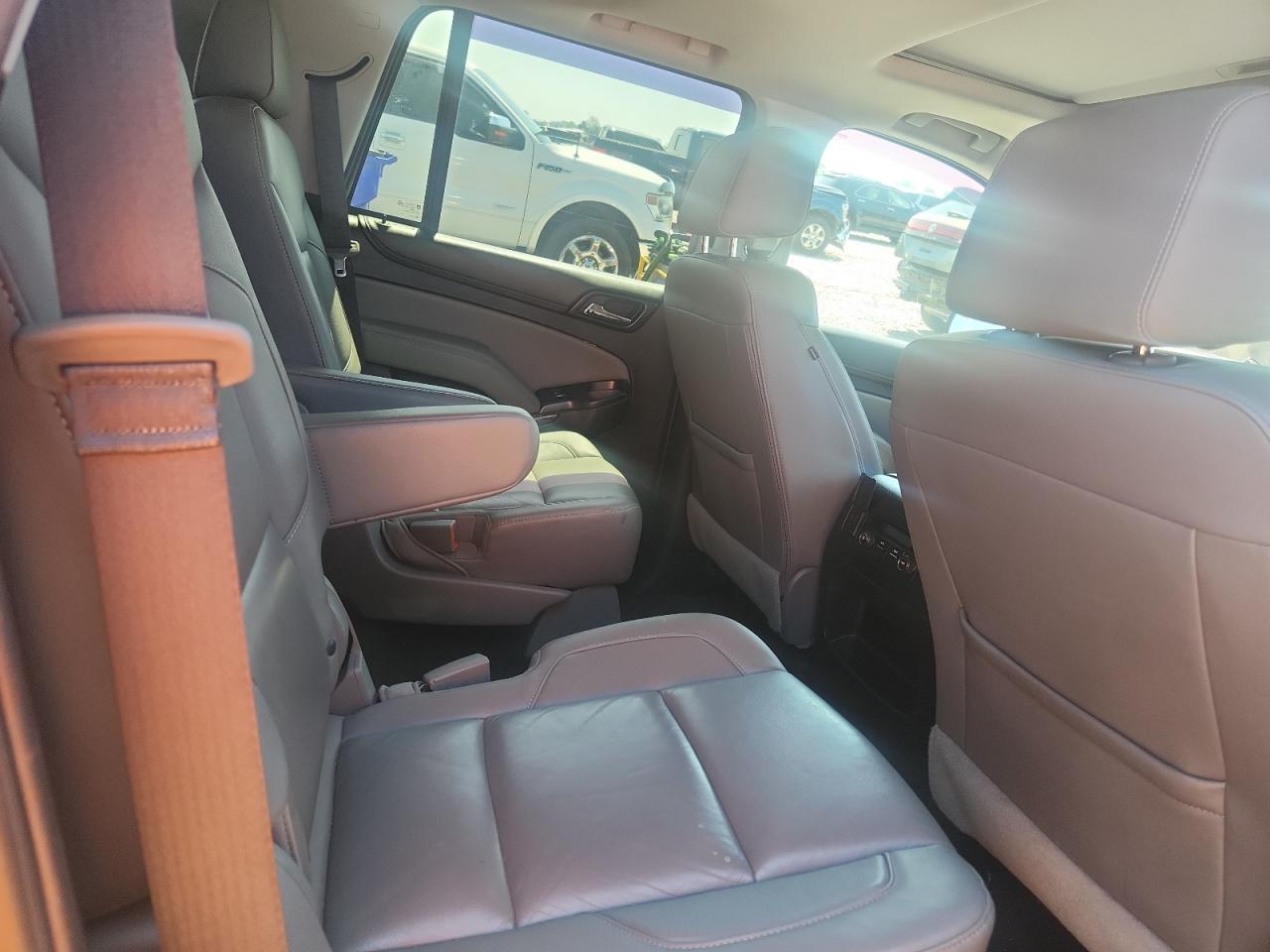 2018 Chevrolet Tahoe K1500 Lt Черный vin: 1GNSKBKC4JR278104