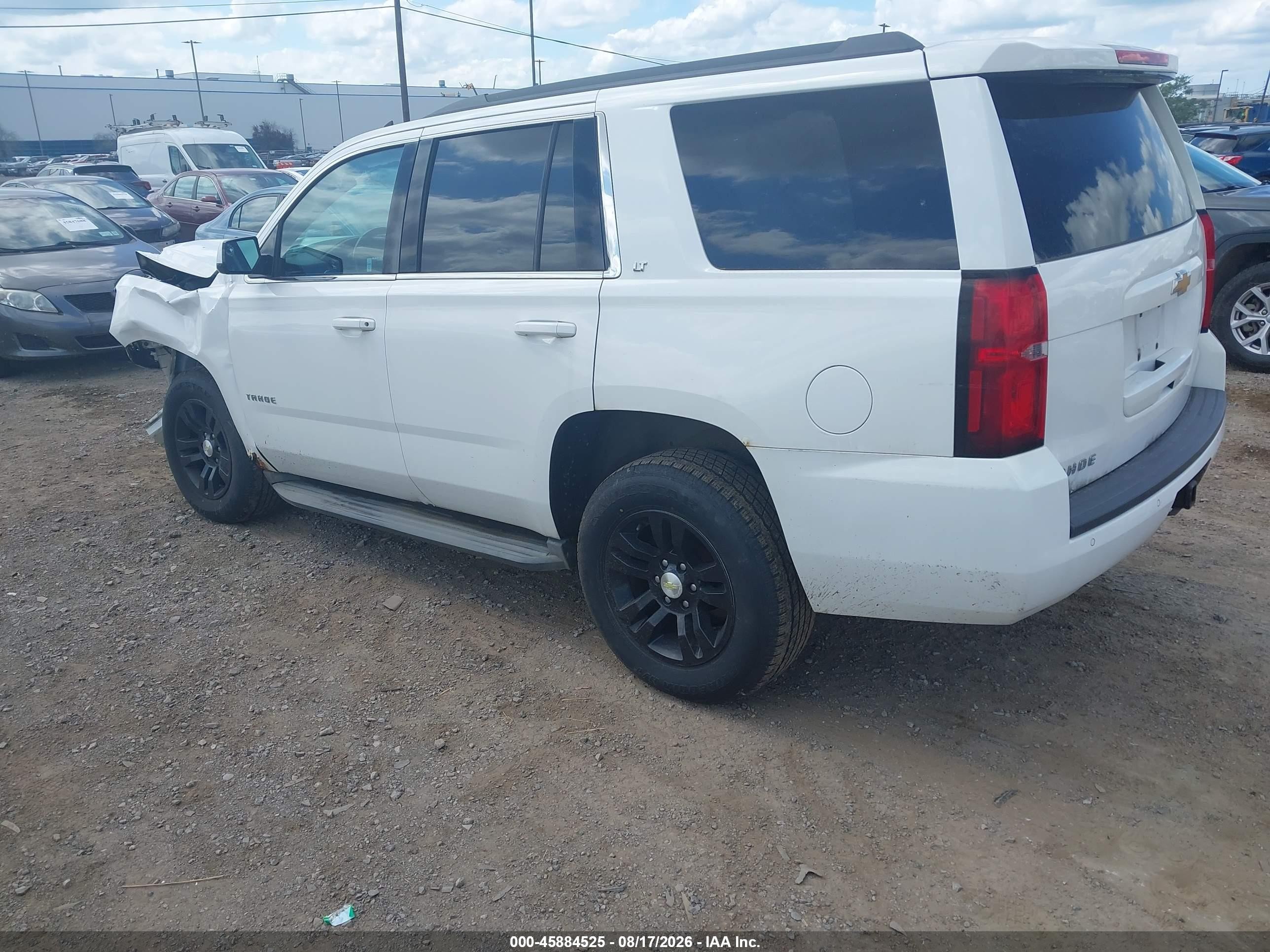 2015 Chevrolet Tahoe Lt Белый vin: 1GNSKBKC5FR104503