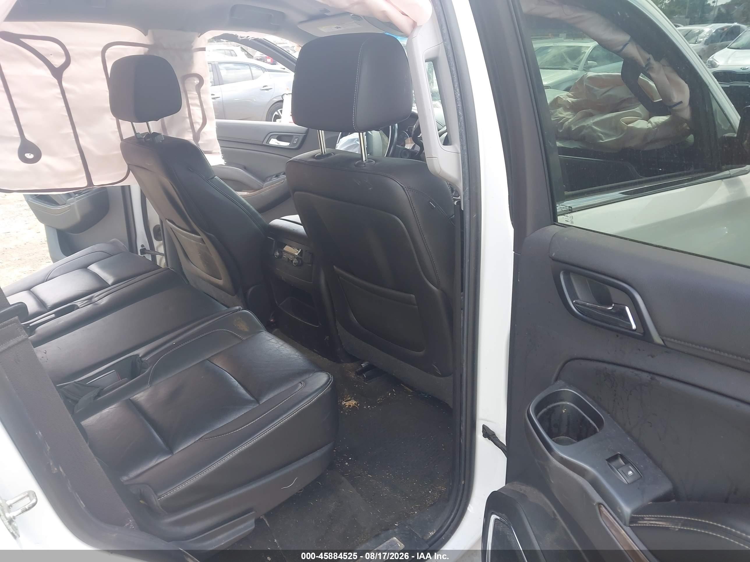 2015 Chevrolet Tahoe Lt Белый vin: 1GNSKBKC5FR104503