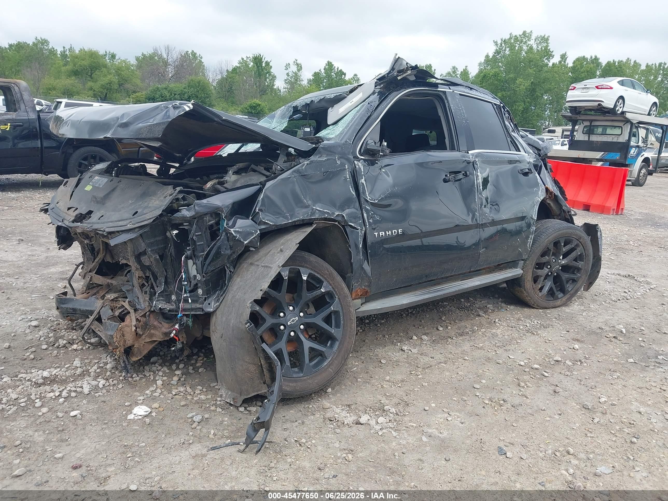 2015 Chevrolet Tahoe Lt Black vin: 1GNSKBKC5FR224785