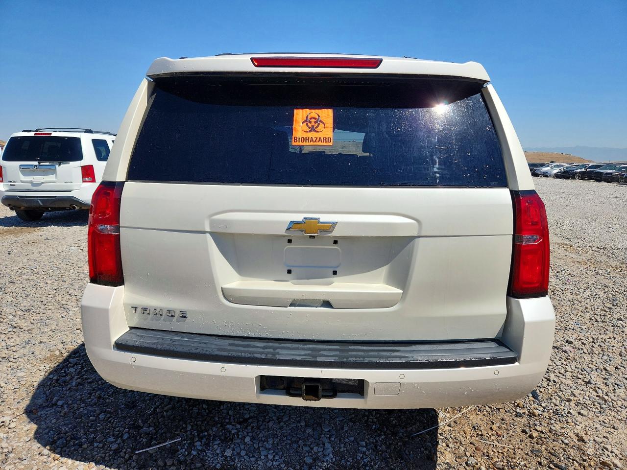2015 Chevrolet Tahoe K1500 Lt Белый vin: 1GNSKBKC5FR712277