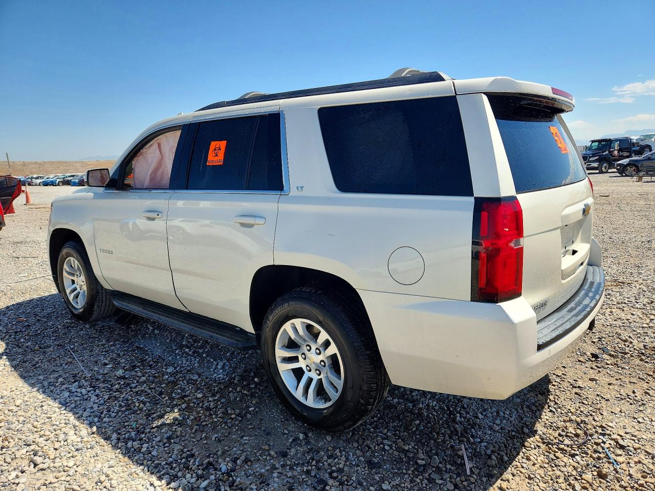2015 Chevrolet Tahoe K1500 Lt Белый vin: 1GNSKBKC5FR712277