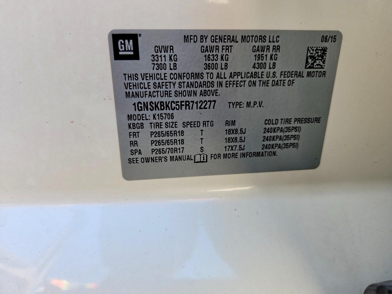 2015 Chevrolet Tahoe K1500 Lt Белый vin: 1GNSKBKC5FR712277