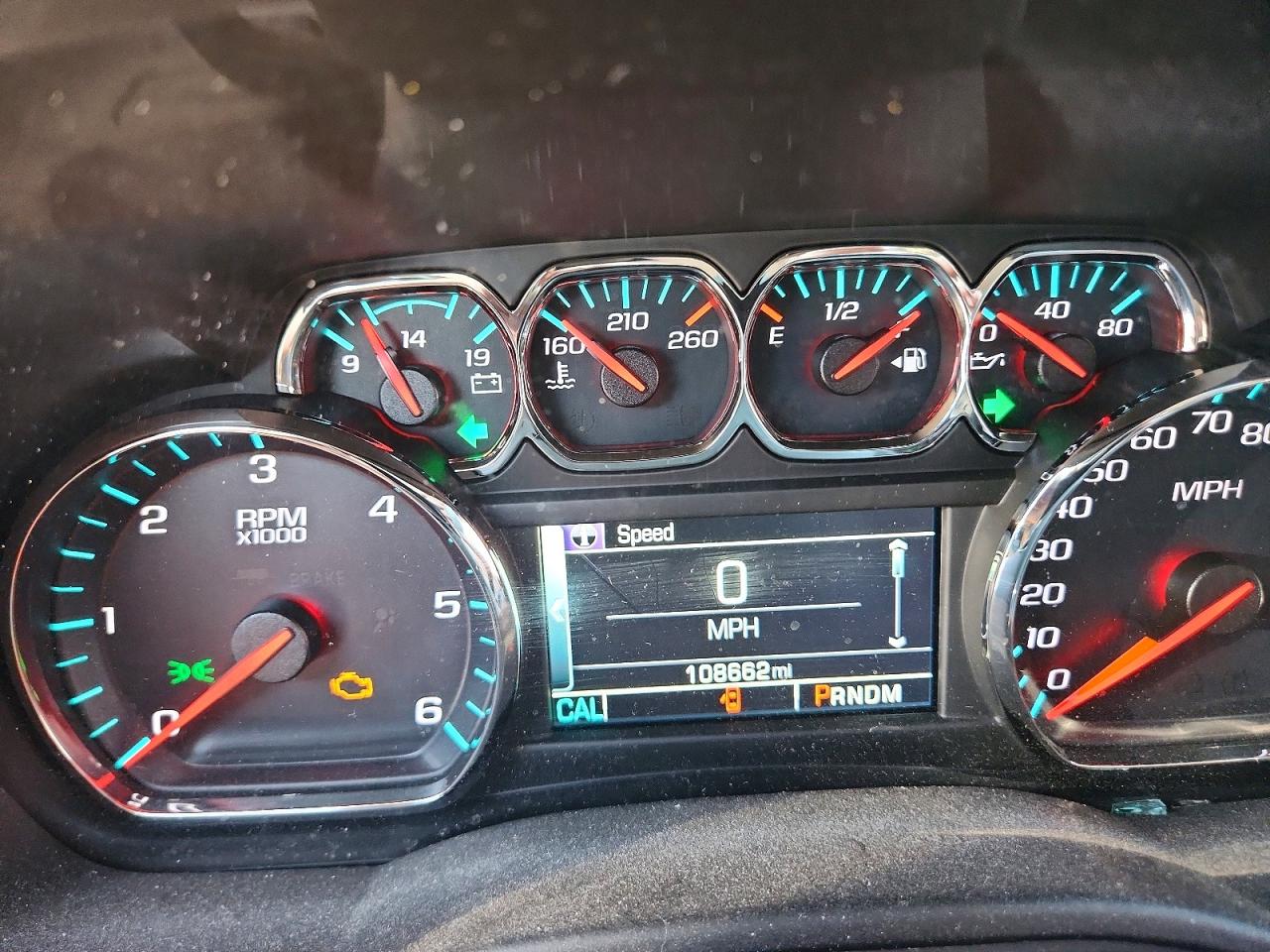 2015 Chevrolet Tahoe K1500 Lt Белый vin: 1GNSKBKC5FR712277