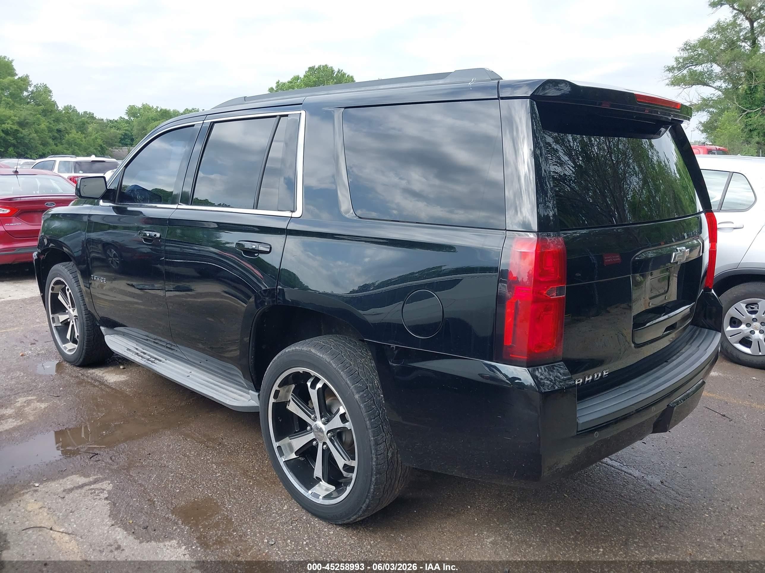 2015 Chevrolet Tahoe Lt Black vin: 1GNSKBKC6FR101206