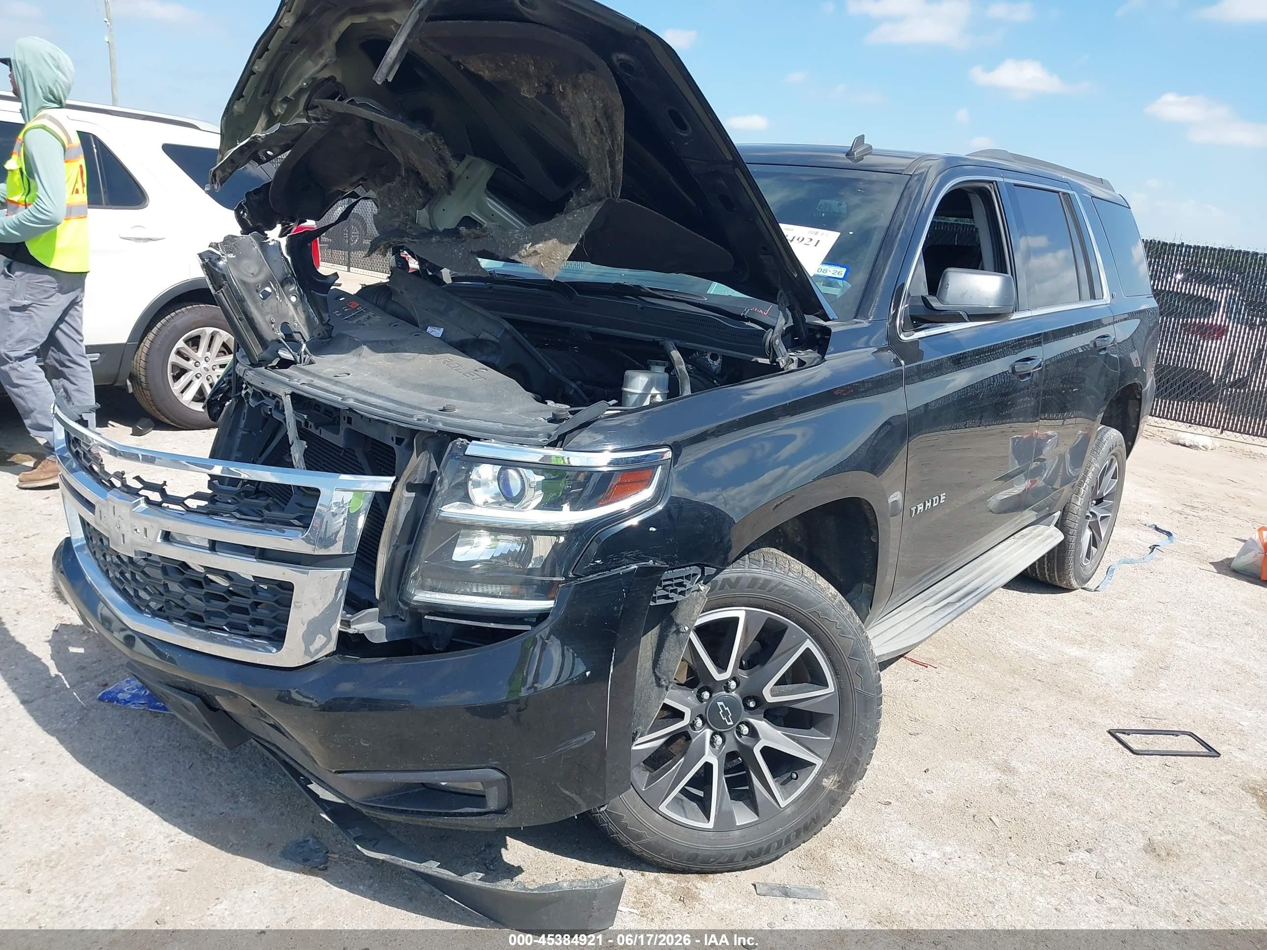 2015 Chevrolet Tahoe Lt Black vin: 1GNSKBKC6FR180909