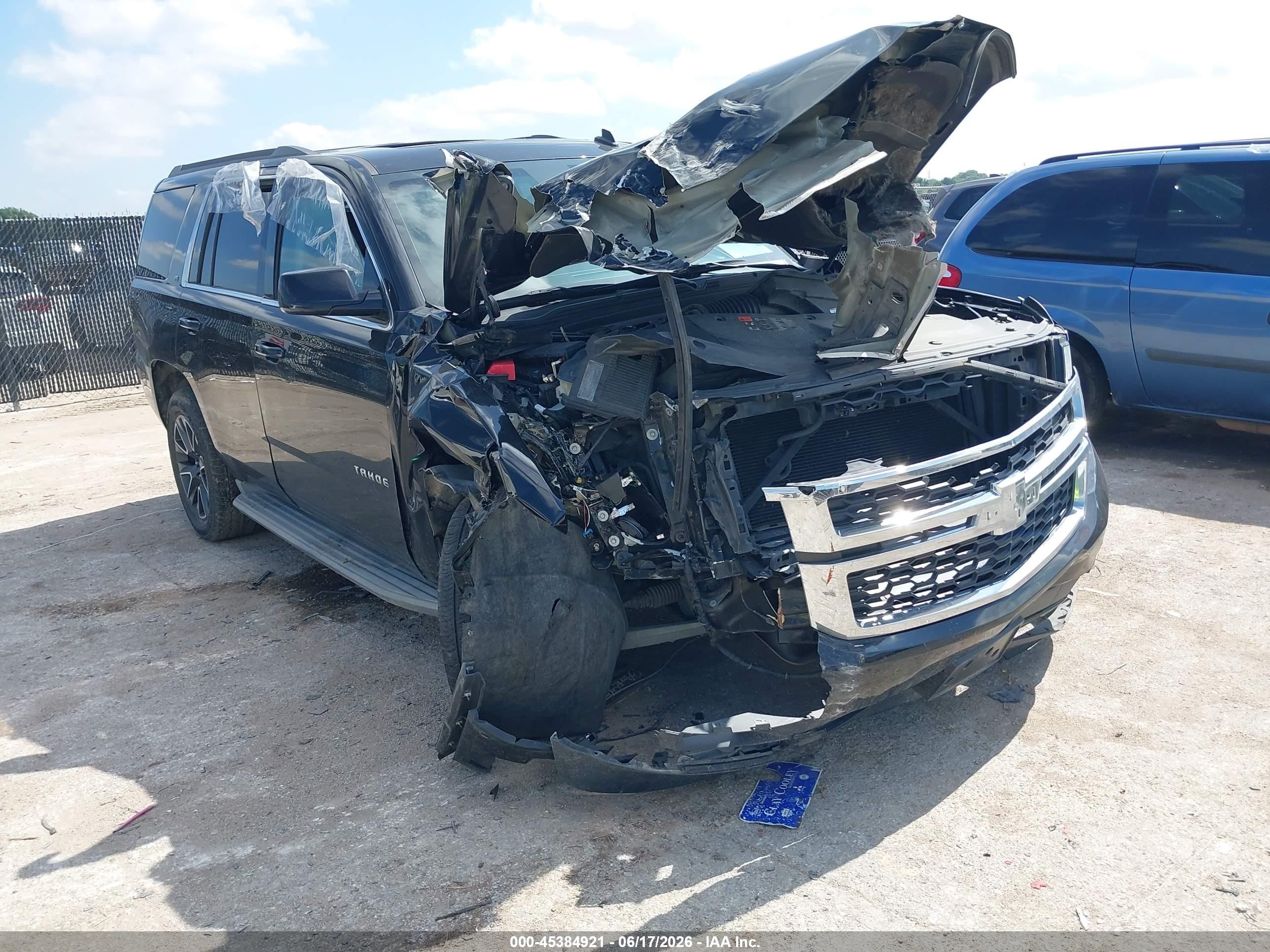 2015 Chevrolet Tahoe Lt Black vin: 1GNSKBKC6FR180909