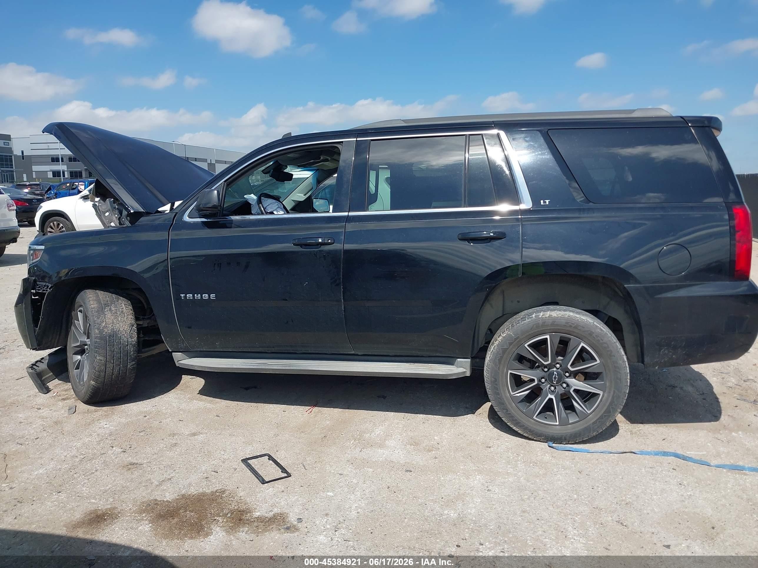 2015 Chevrolet Tahoe Lt Black vin: 1GNSKBKC6FR180909