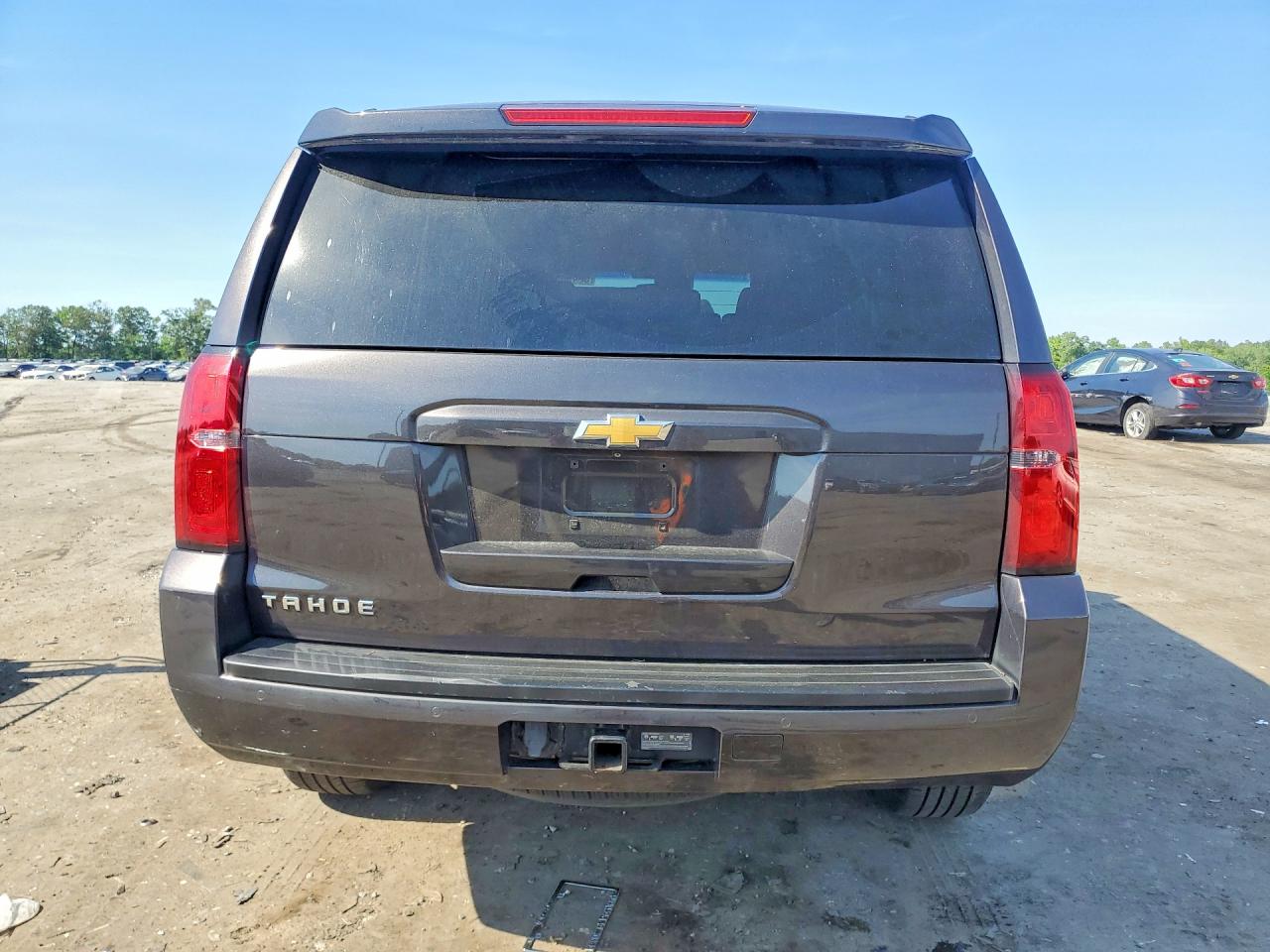 2015 Chevrolet Tahoe K1500 Lt Gray vin: 1GNSKBKC6FR239473