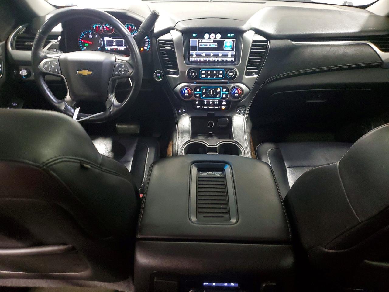 2015 Chevrolet Tahoe K1500 Lt Белый vin: 1GNSKBKC6FR572028