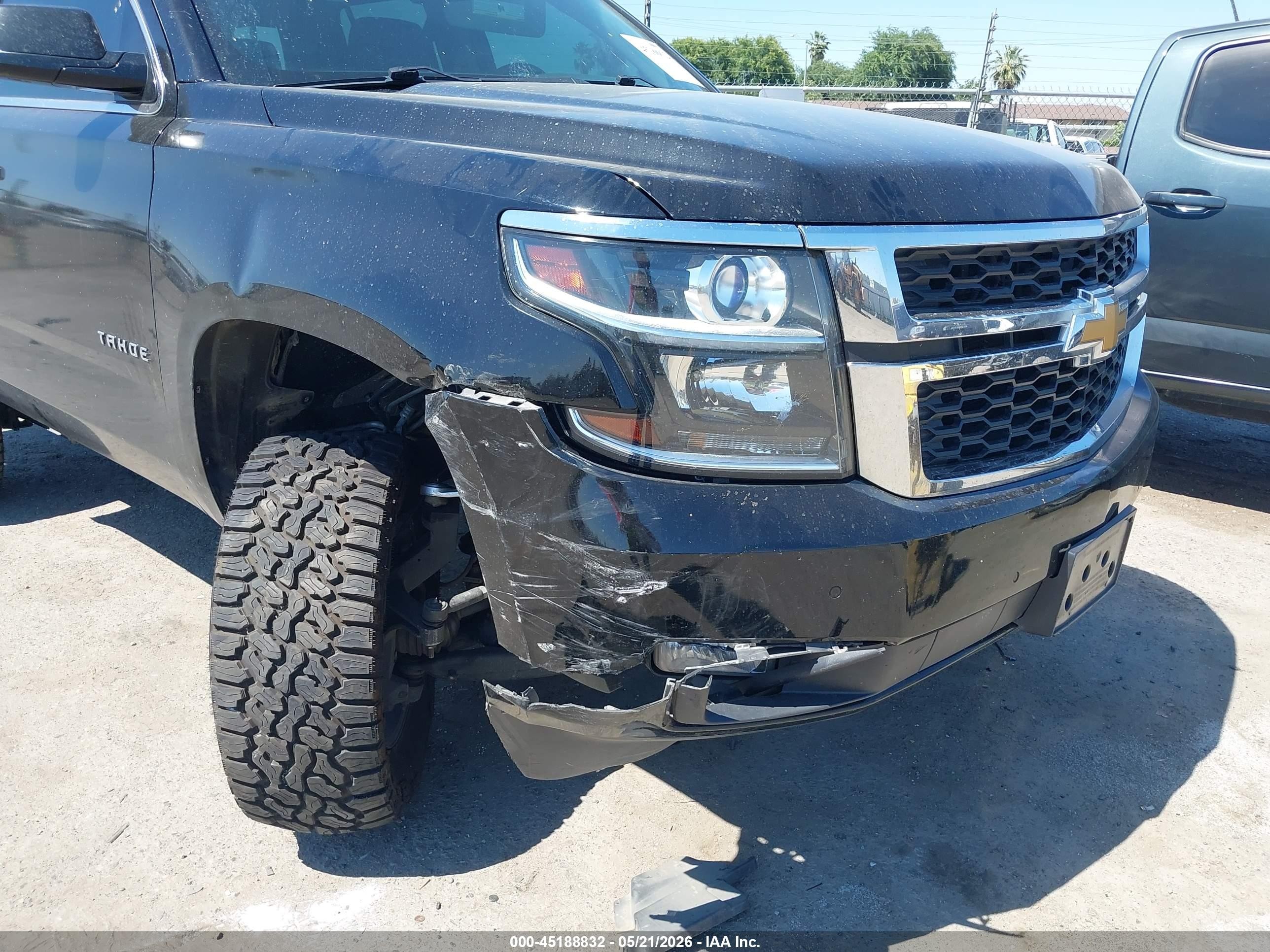 2015 Chevrolet Tahoe Lt Черный vin: 1GNSKBKC6FR657449