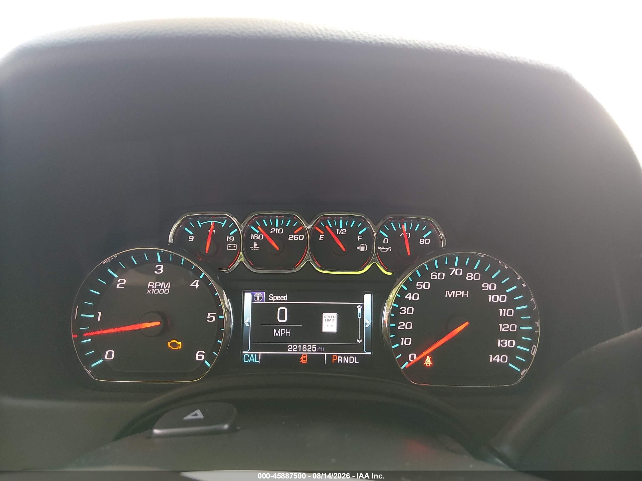 2018 Chevrolet Tahoe Lt Черный vin: 1GNSKBKC6JR174469