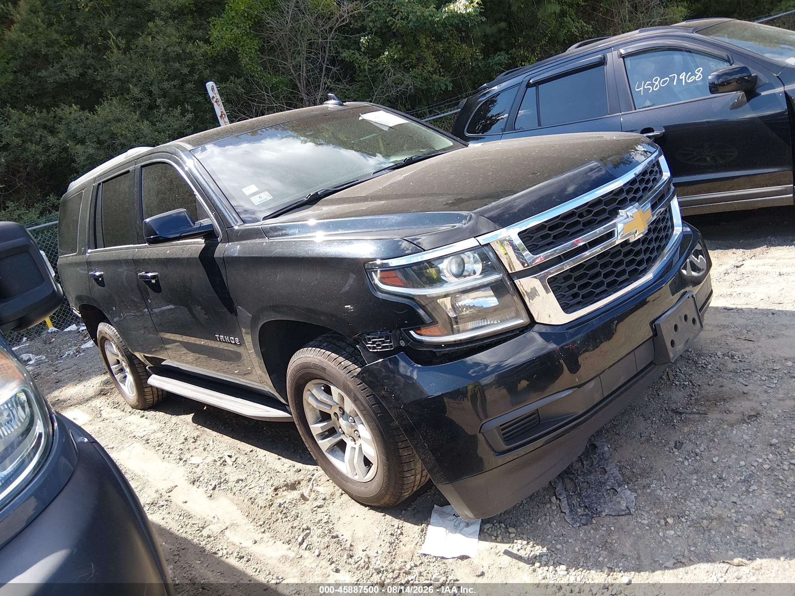 2018 Chevrolet Tahoe Lt Черный vin: 1GNSKBKC6JR174469