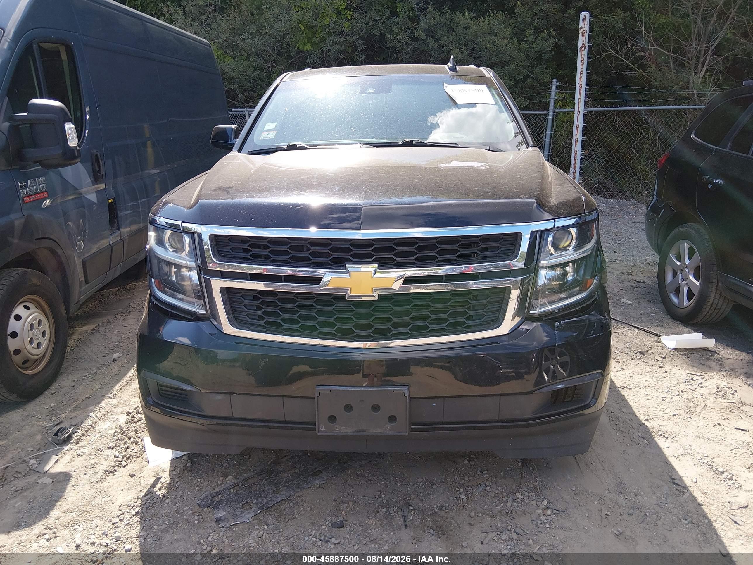 2018 Chevrolet Tahoe Lt Черный vin: 1GNSKBKC6JR174469