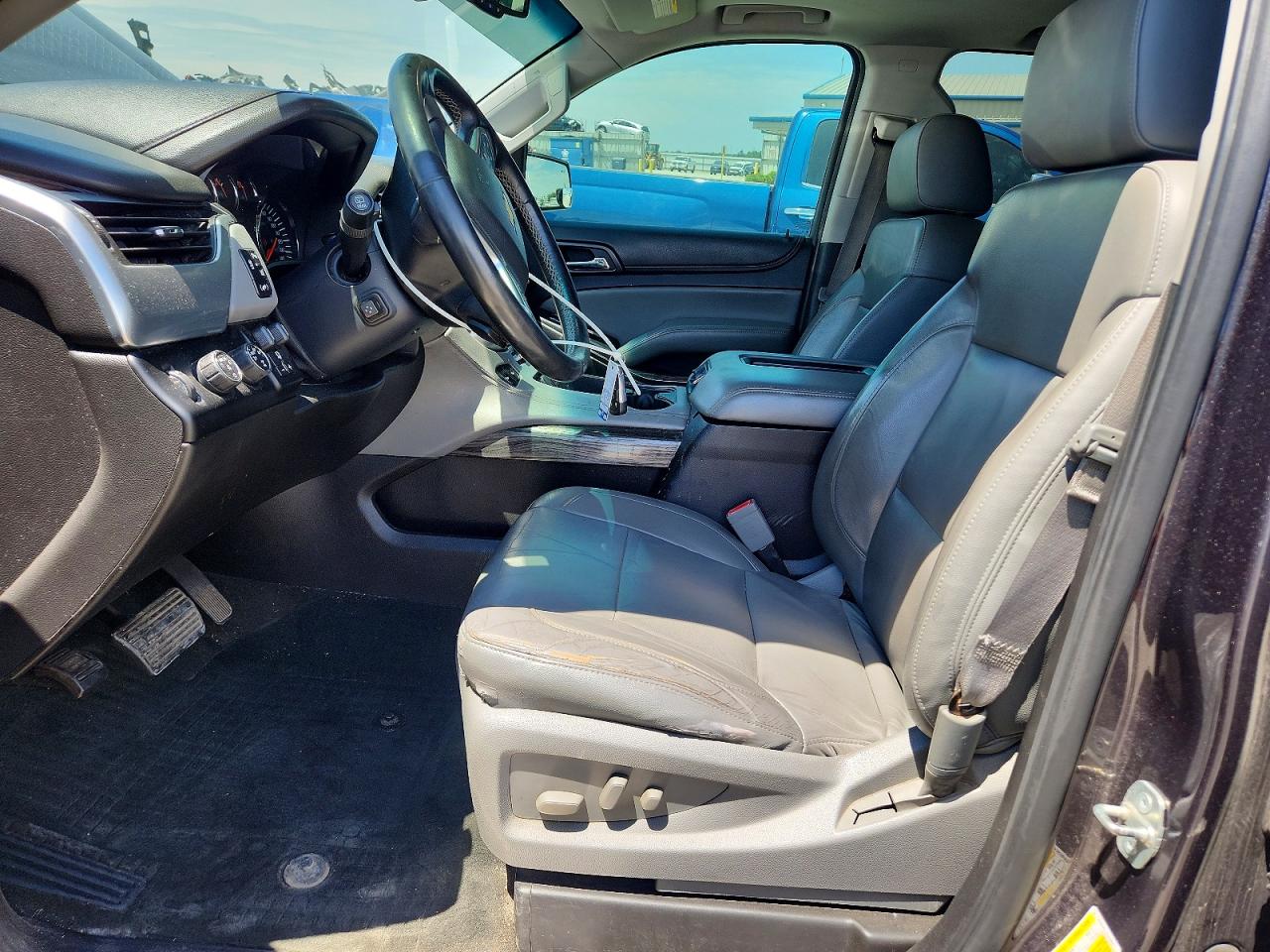 2015 Chevrolet Tahoe K1500 Lt Gray vin: 1GNSKBKC7FR106477