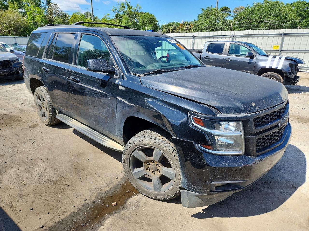 2015 Chevrolet Tahoe K1500 Lt Черный vin: 1GNSKBKC7FR151600