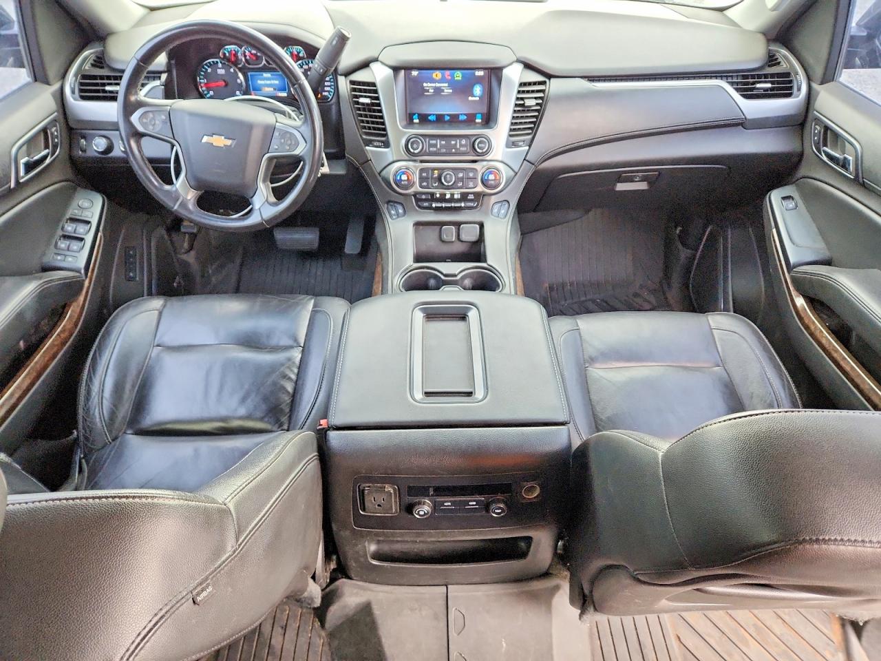 2015 Chevrolet Tahoe K1500 Lt Черный vin: 1GNSKBKC7FR153234