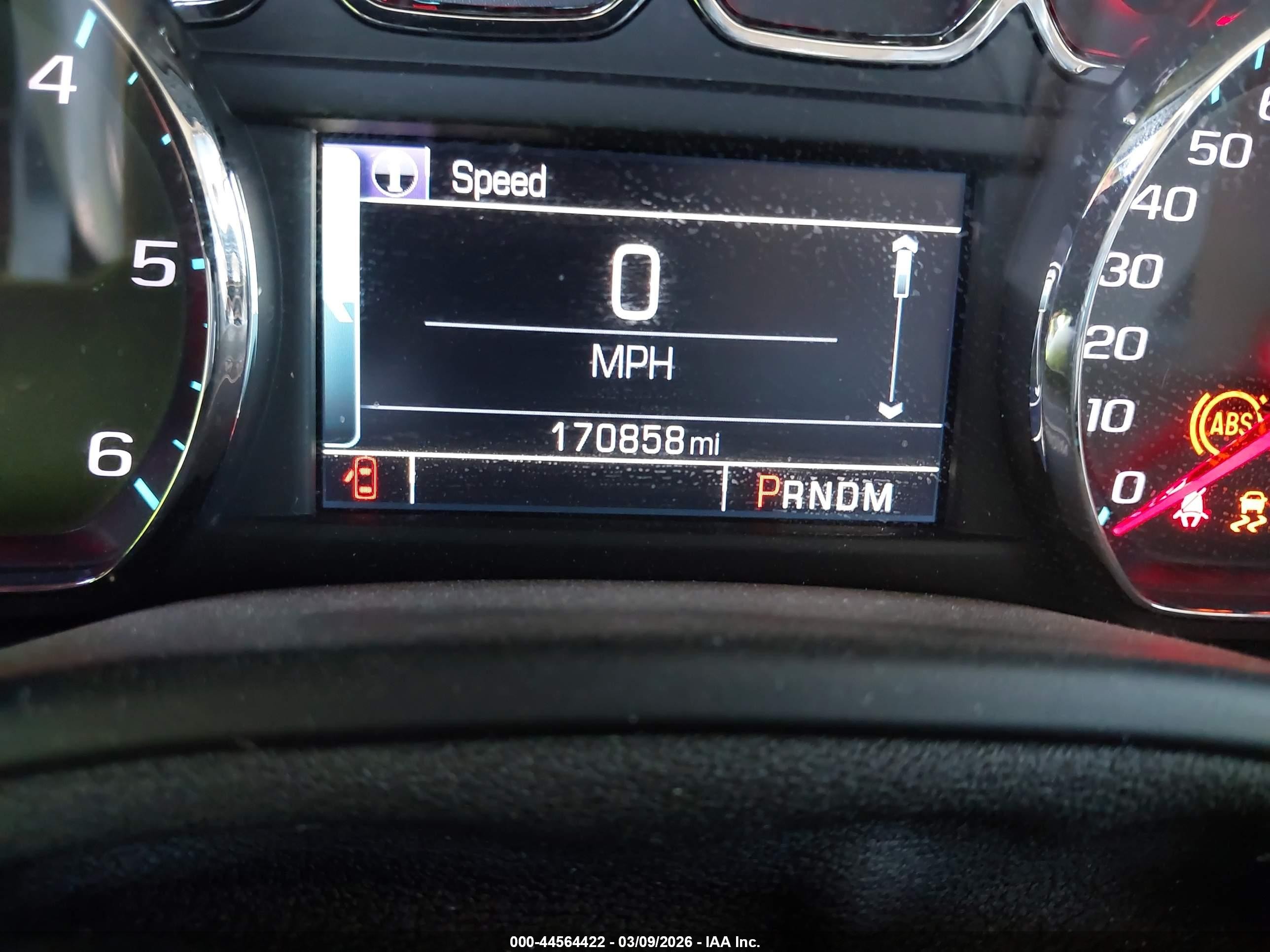 2015 Chevrolet Tahoe Lt Белый vin: 1GNSKBKC7FR194379