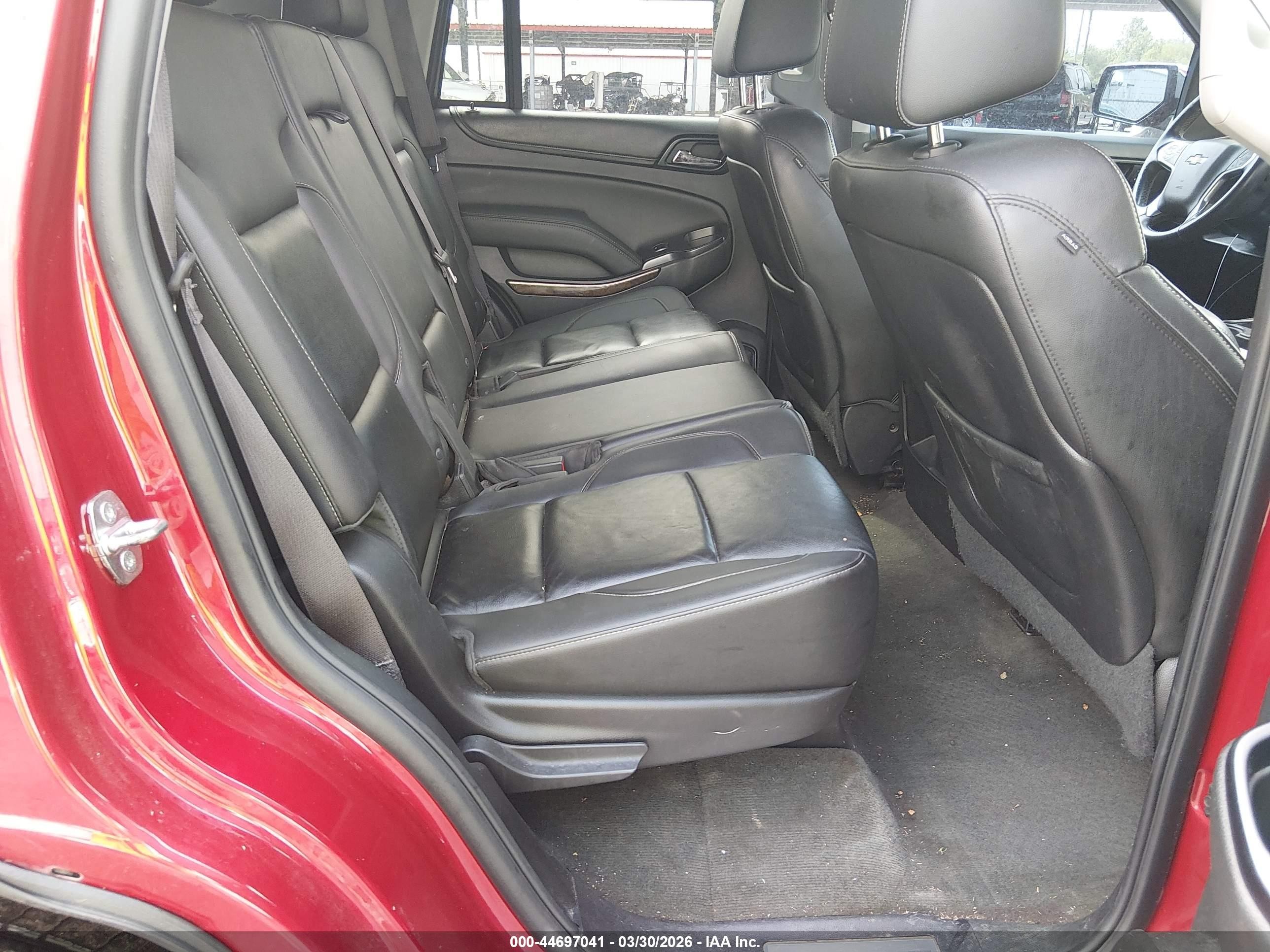 2015 Chevrolet Tahoe Lt Red vin: 1GNSKBKC7FR214968