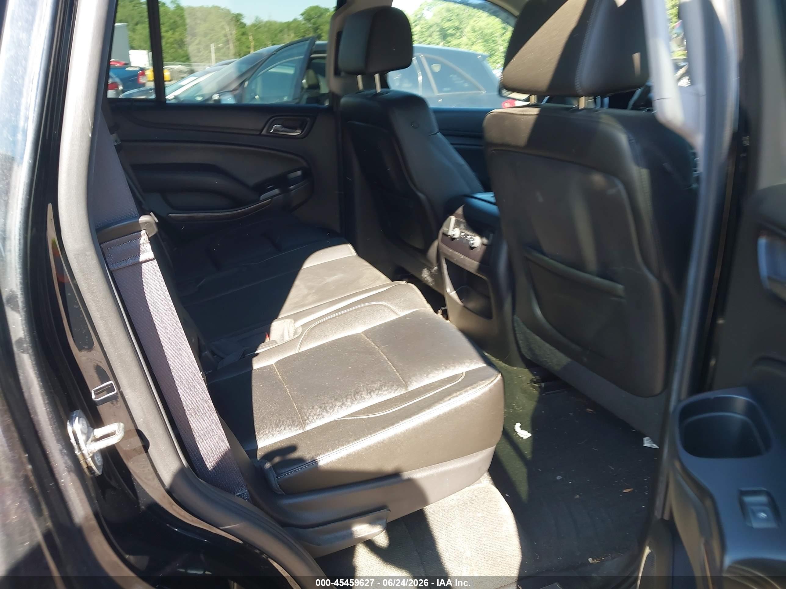 2015 Chevrolet Tahoe Lt Black vin: 1GNSKBKC7FR308638