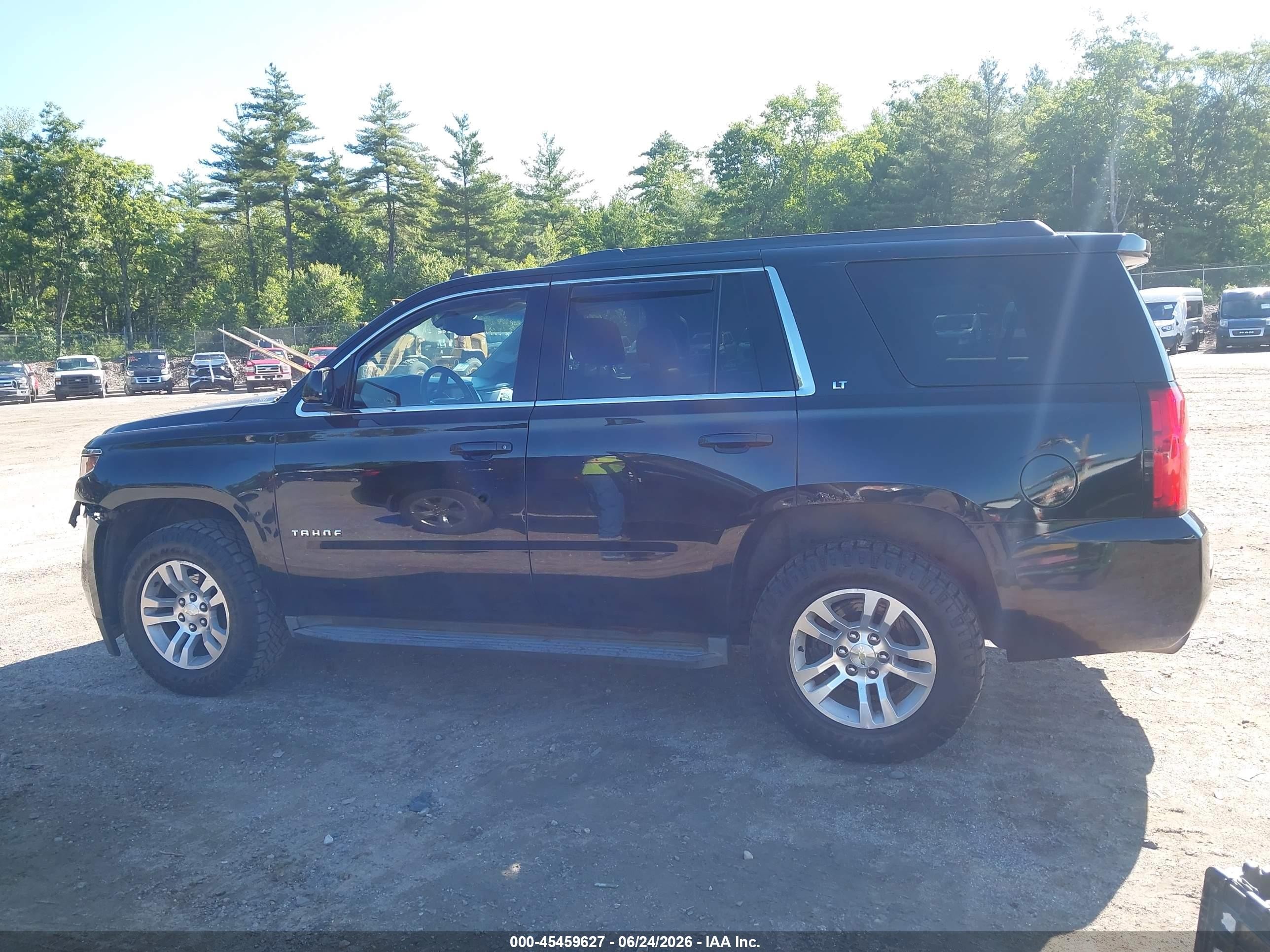 2015 Chevrolet Tahoe Lt Black vin: 1GNSKBKC7FR308638