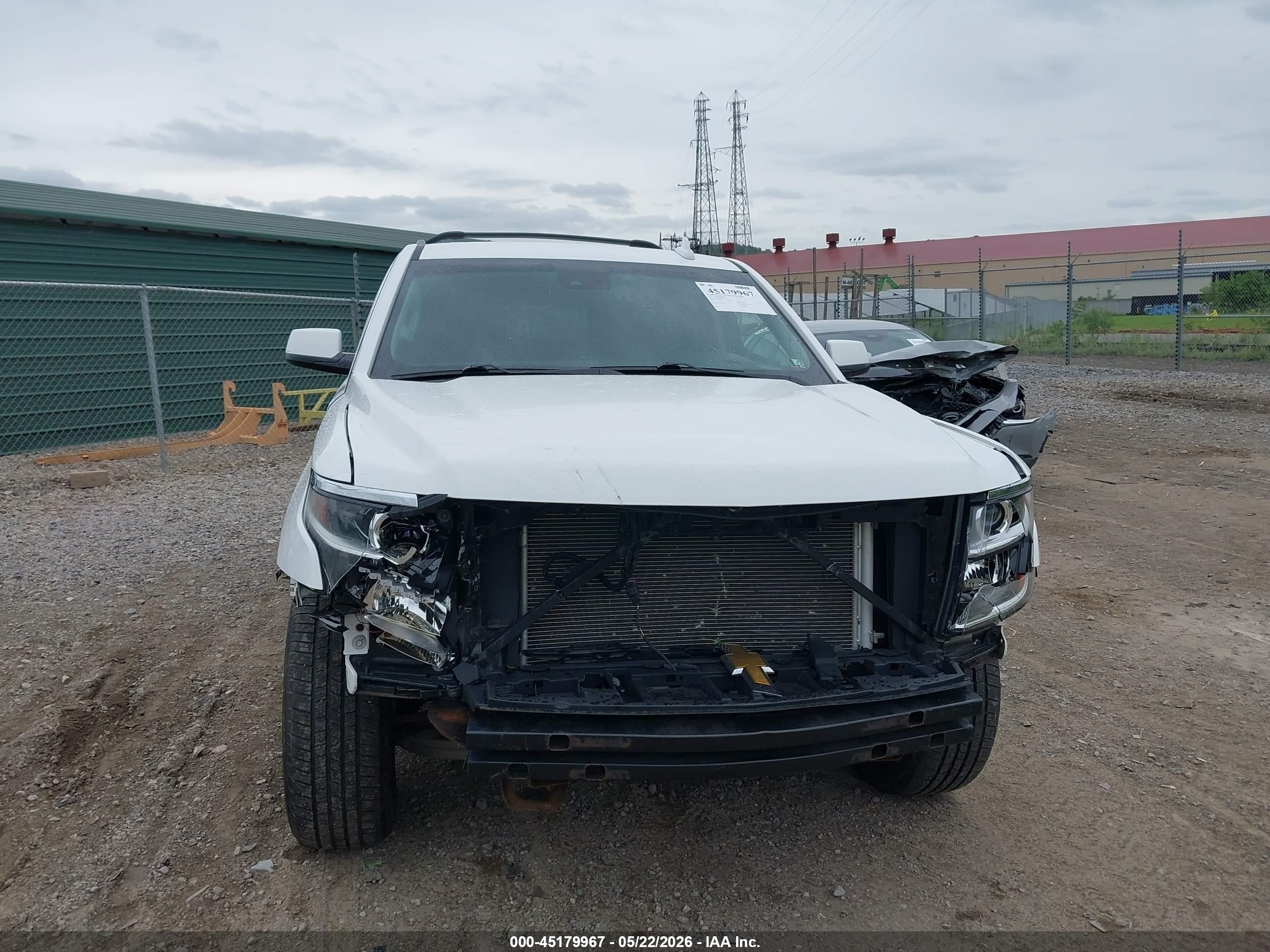 2015 Chevrolet Tahoe Lt White vin: 1GNSKBKC7FR579831