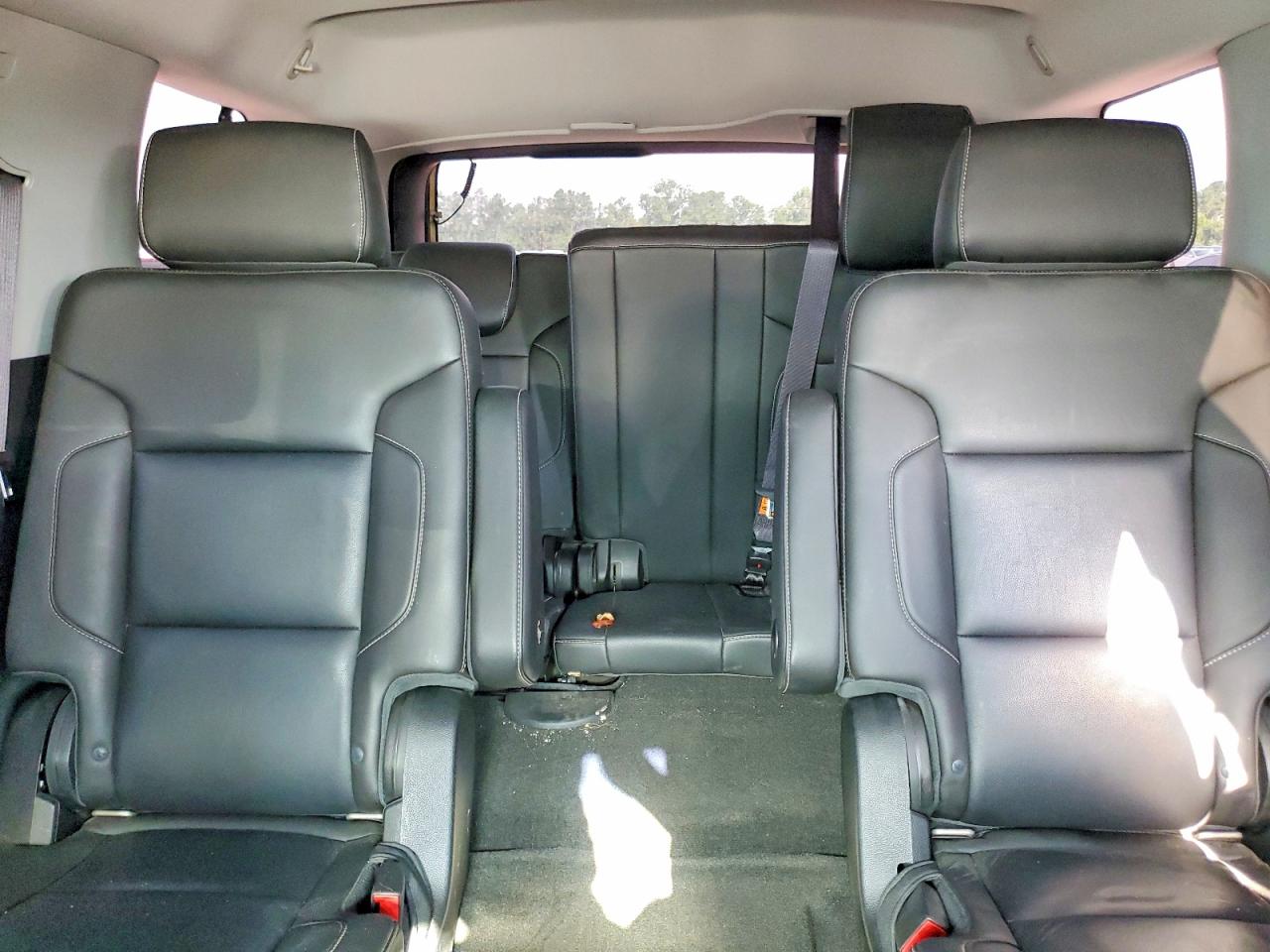 2015 Chevrolet Tahoe 4d Lt Черный vin: 1GNSKBKC7FR591008