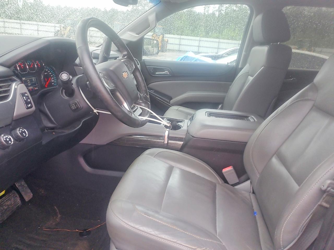 2015 Chevrolet Tahoe K1500 Lt Silver vin: 1GNSKBKC7FR724284
